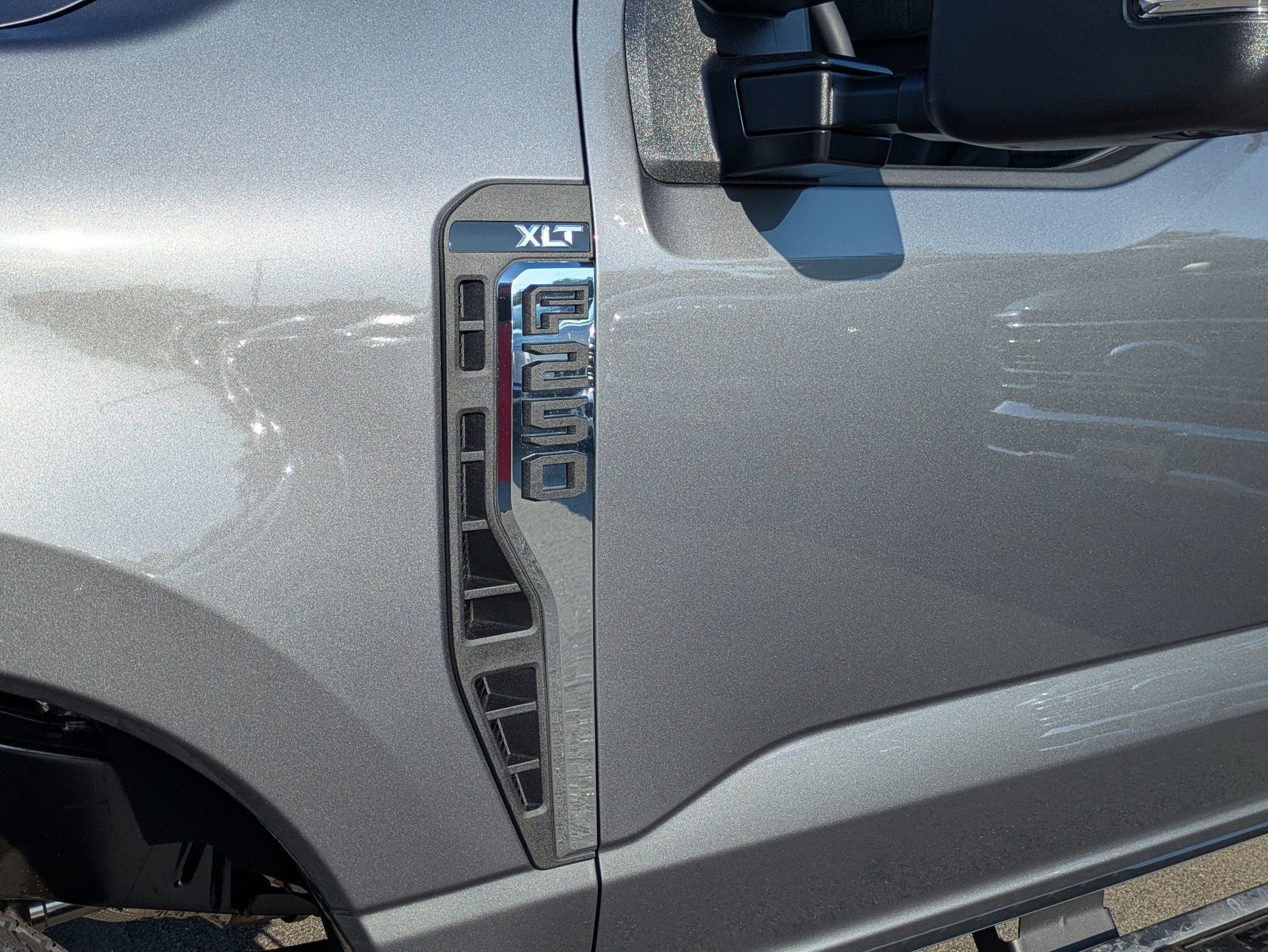 2026 Ford Super Duty F-250 SRW XLT
