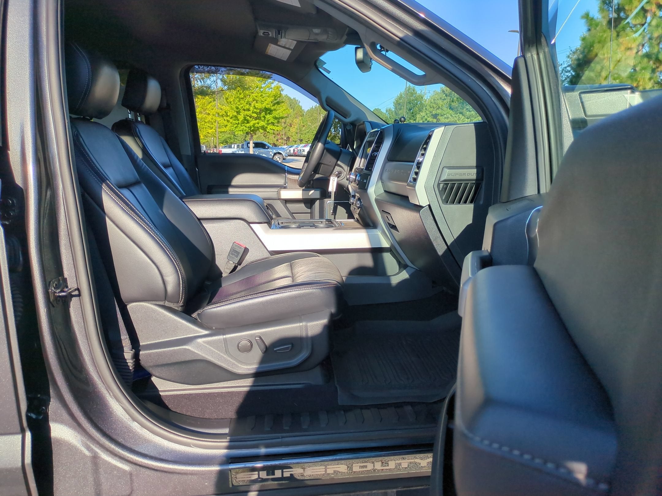 2020 Ford Super Duty F-250 SRW LARIAT