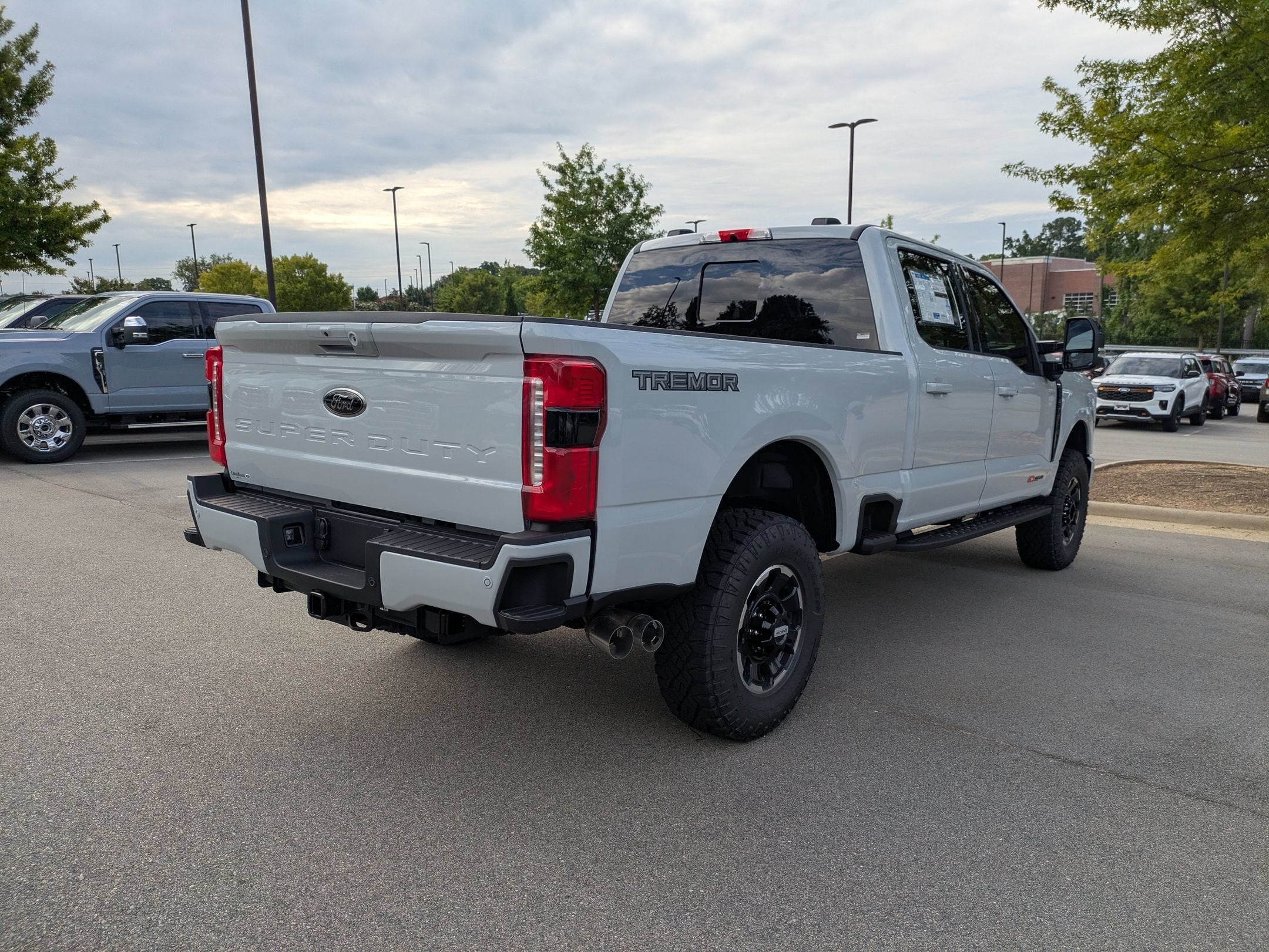 2026 Ford Super Duty F-250 SRW LARIAT