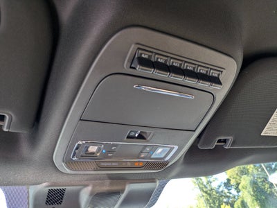 2027 Ford Super Duty F-250 SRW LARIAT