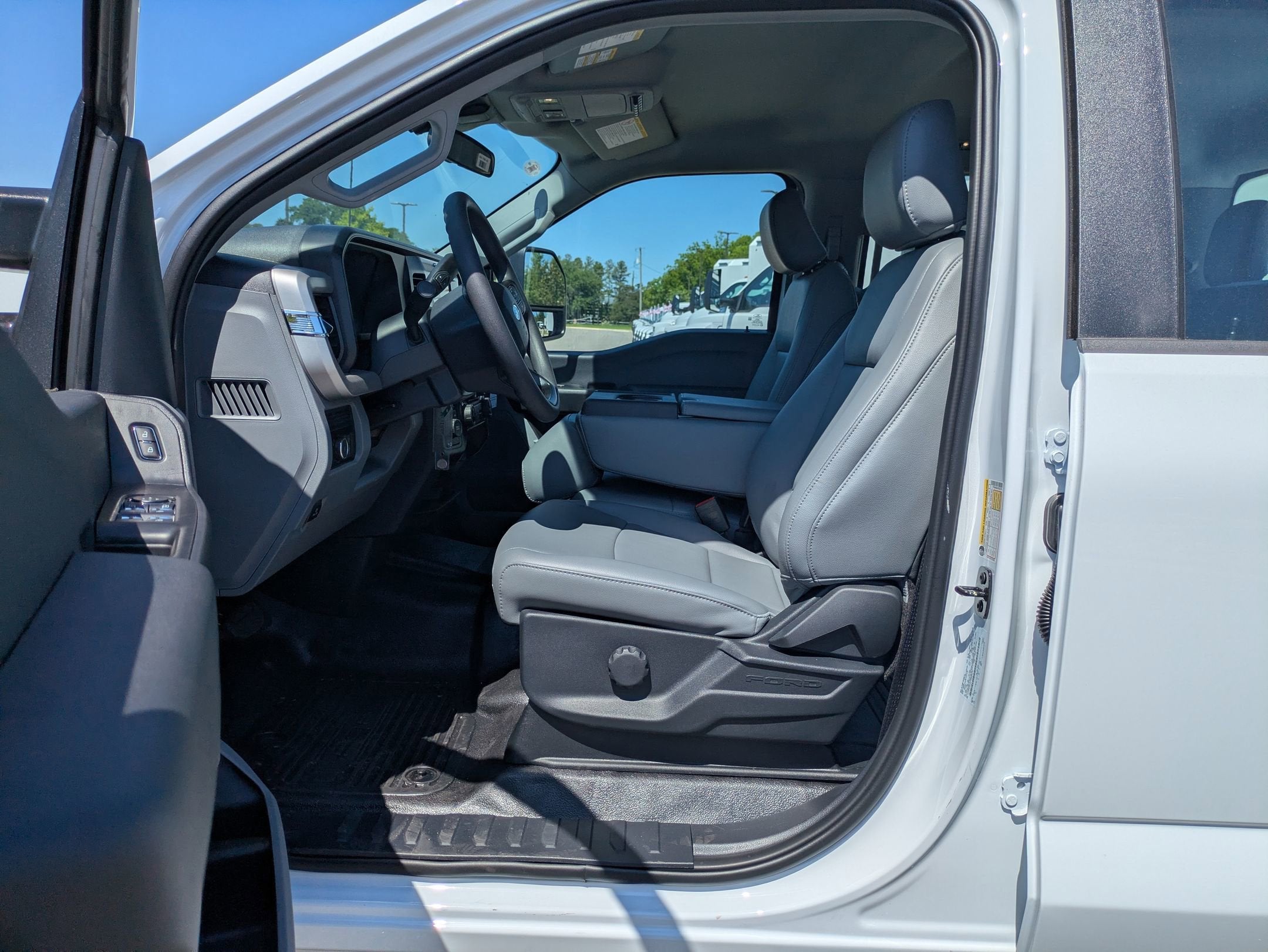 2026 Ford Super Duty F-350 SRW XL