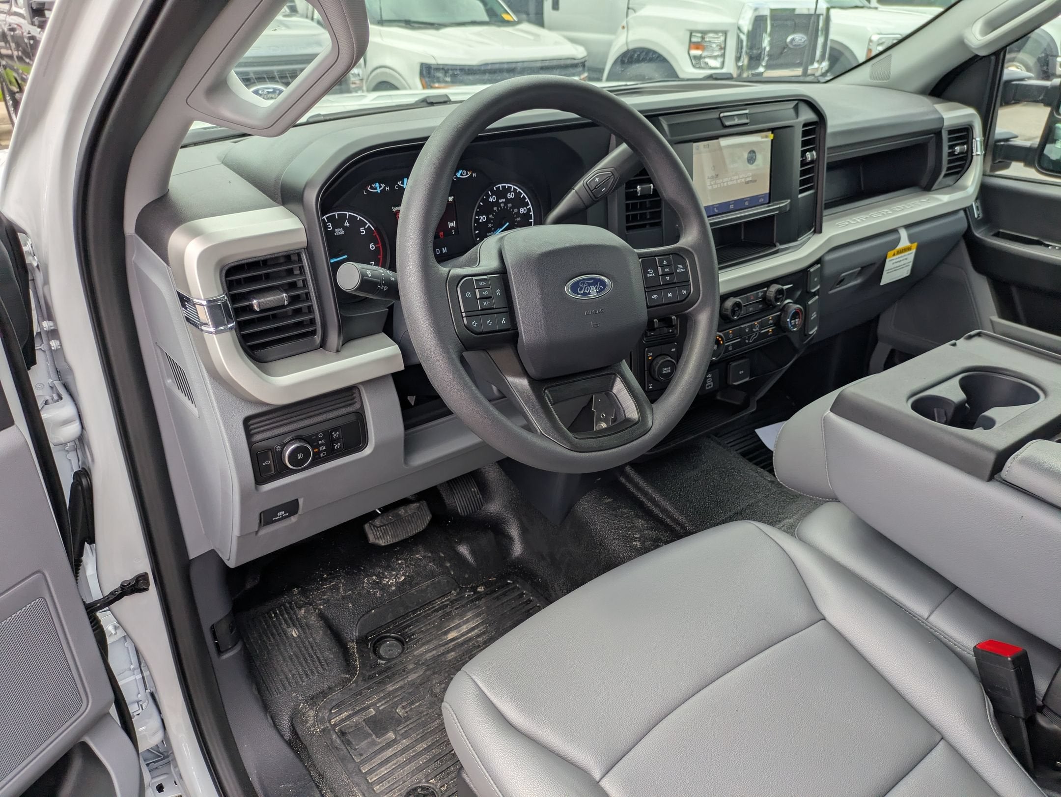 2026 Ford Super Duty F-350 SRW XL