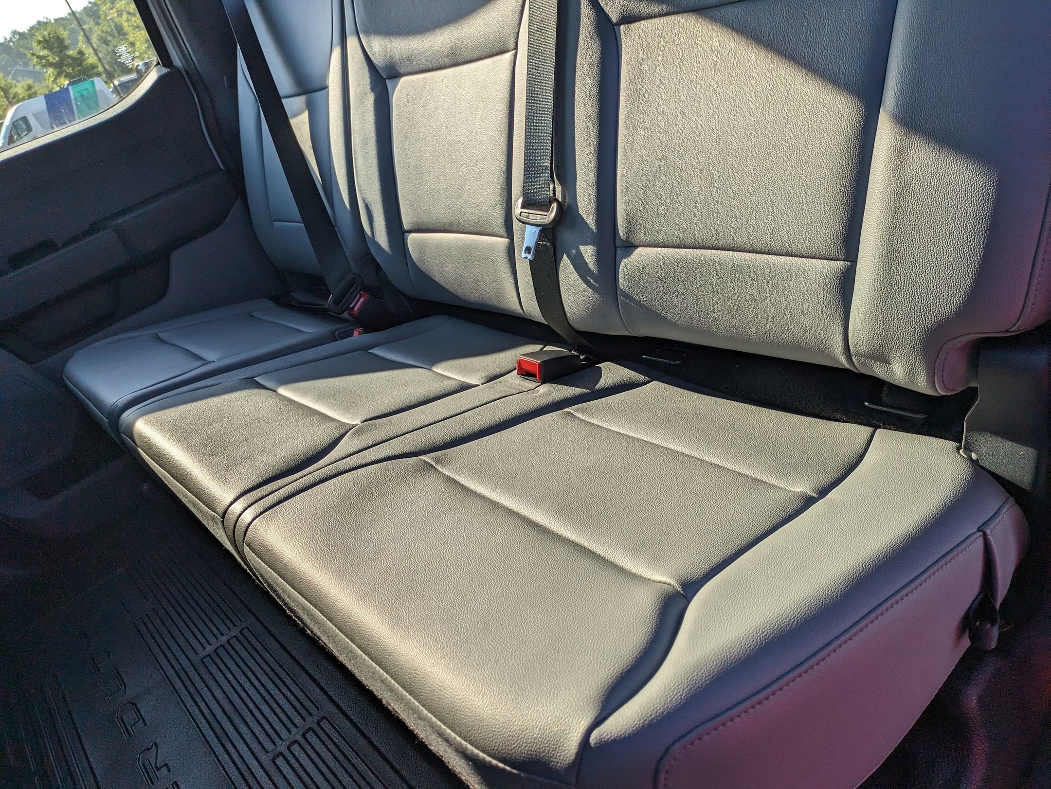 2025 Ford Super Duty F-350 SRW XL