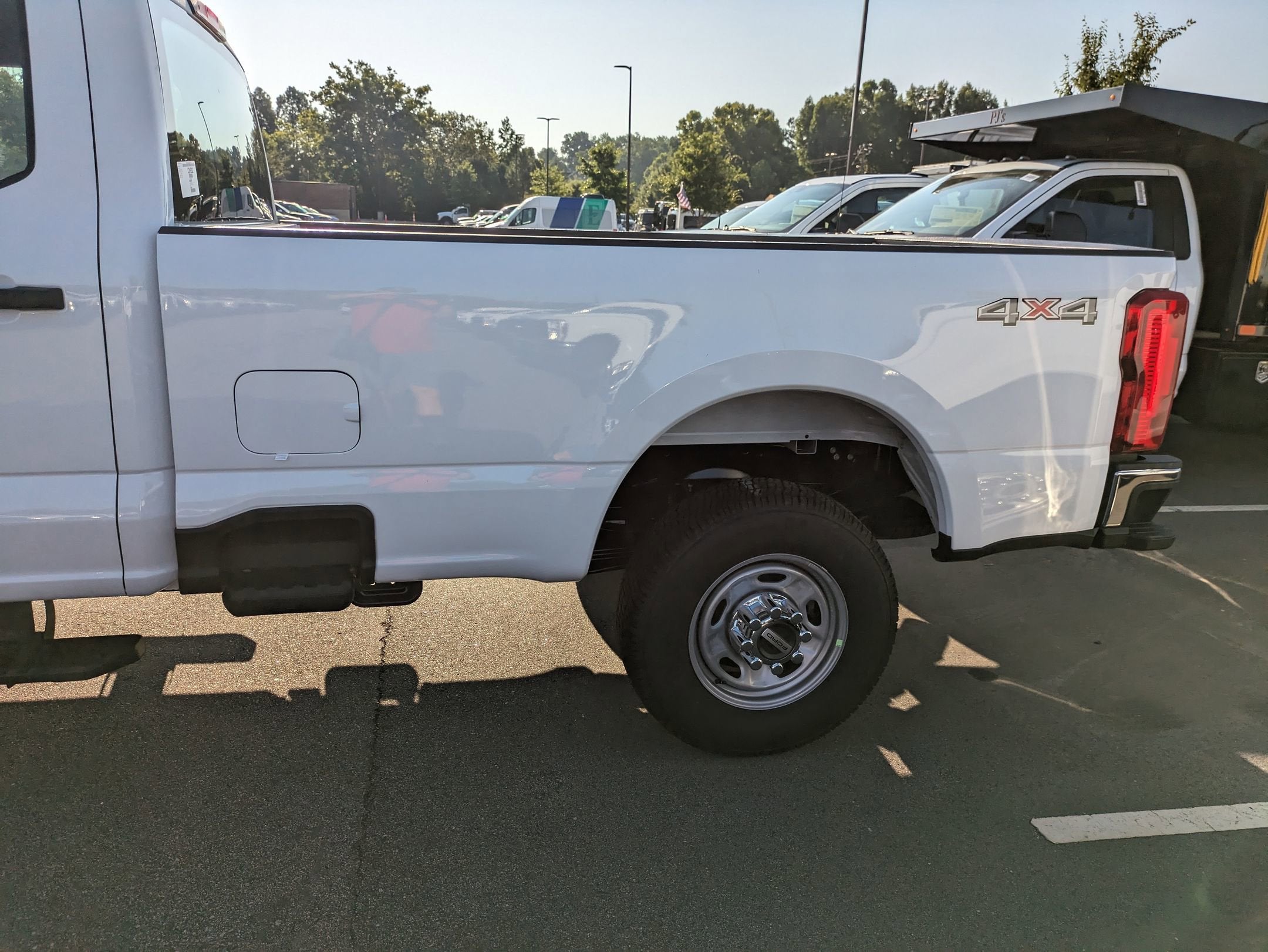 2025 Ford Super Duty F-350 SRW XL