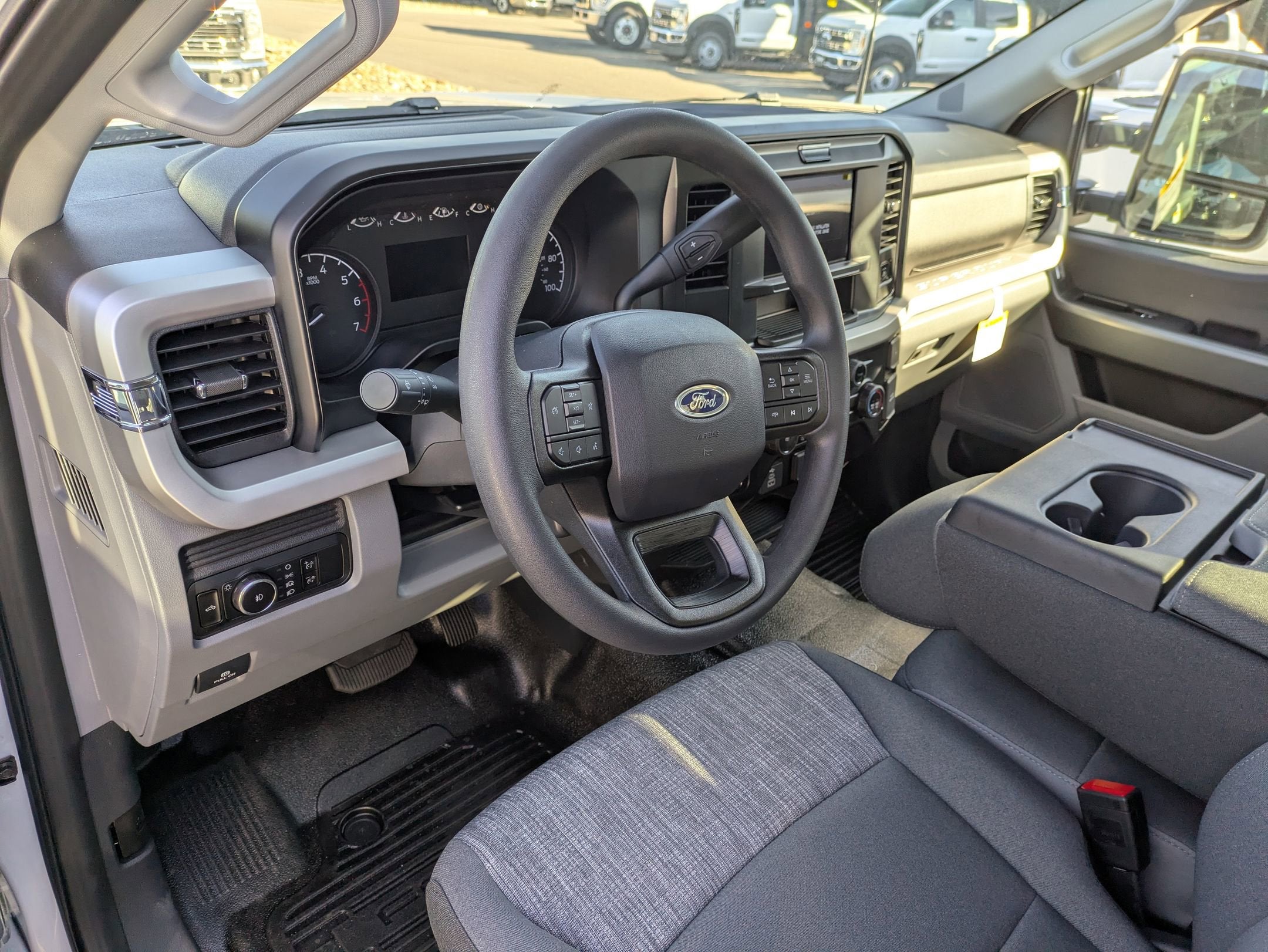 2026 Ford Super Duty F-350 SRW XLT