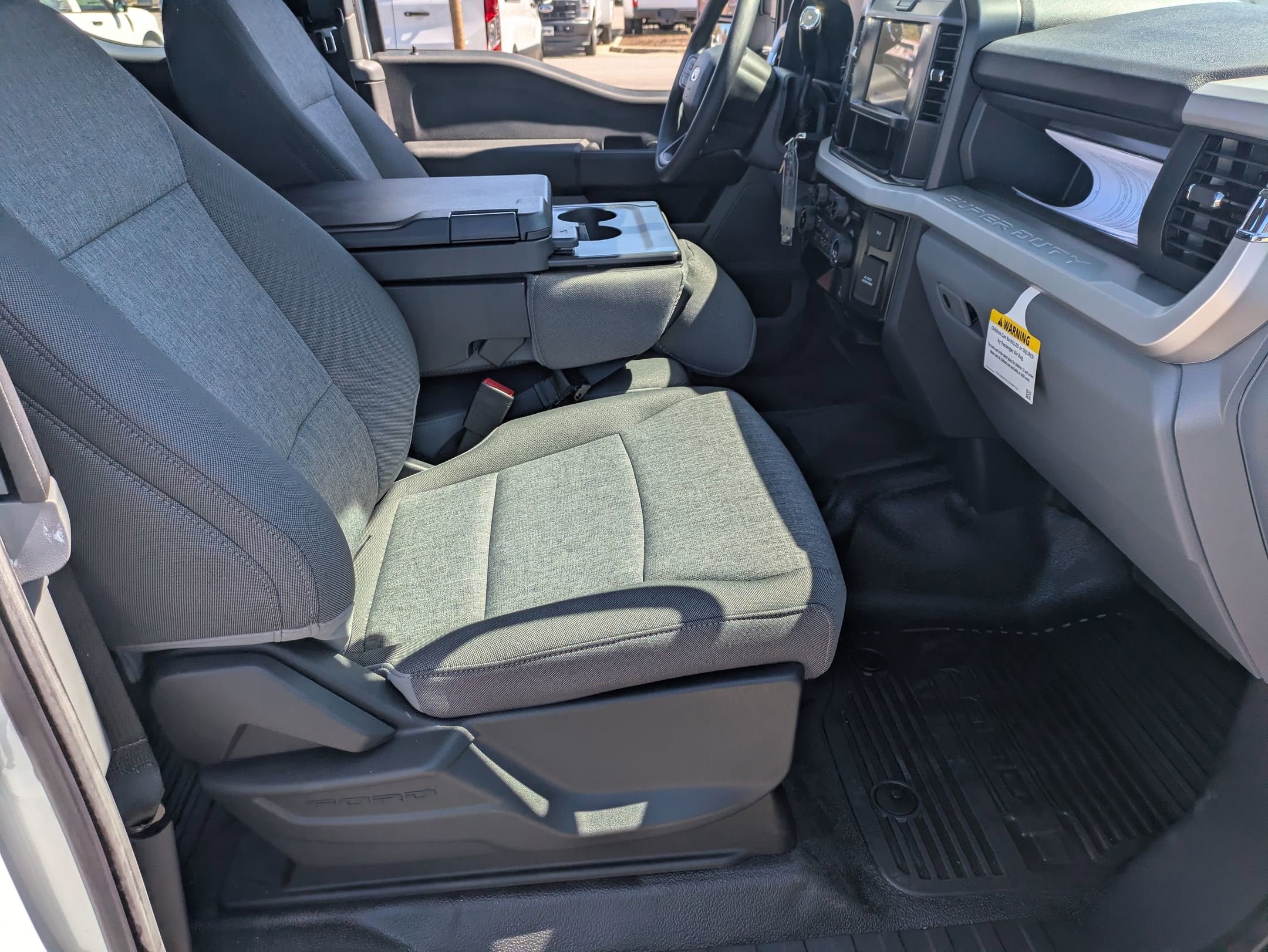 2026 Ford Super Duty F-350 SRW XLT