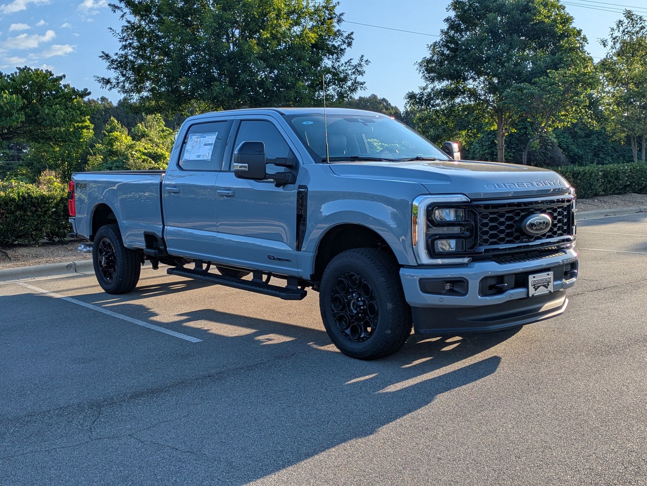 2026 Ford Super Duty F-350 SRW LARIAT