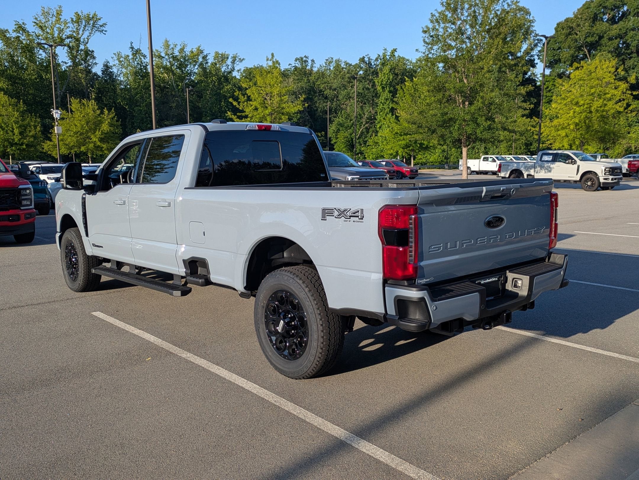 2026 Ford Super Duty F-350 SRW LARIAT