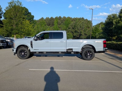2026 Ford Super Duty F-350 SRW LARIAT