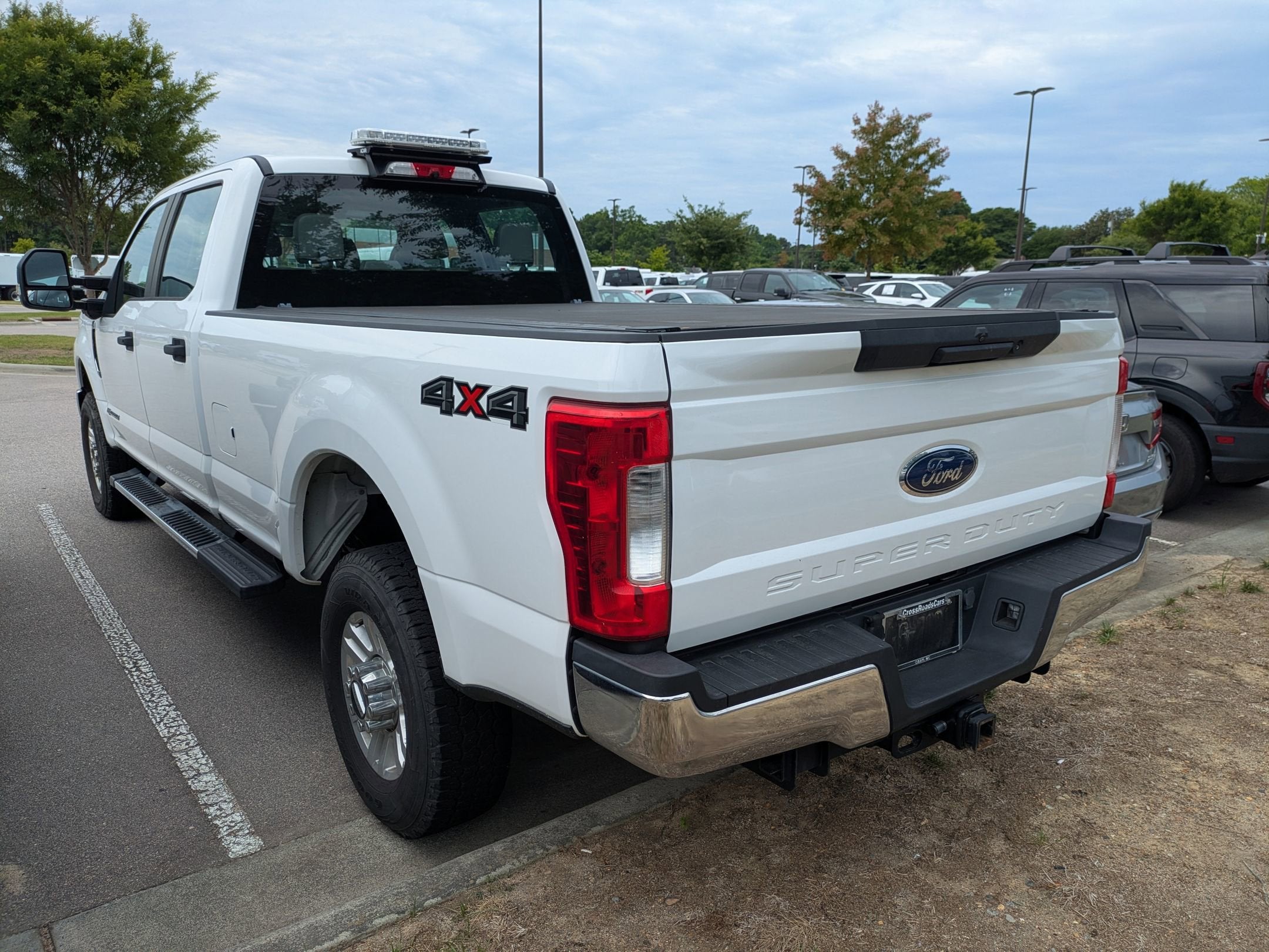 2017 Ford Super Duty F-350 SRW XL