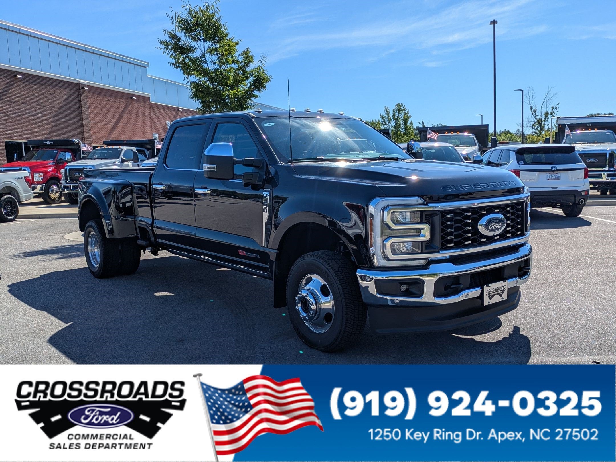 2026 Ford Super Duty F-350 DRW LARIAT