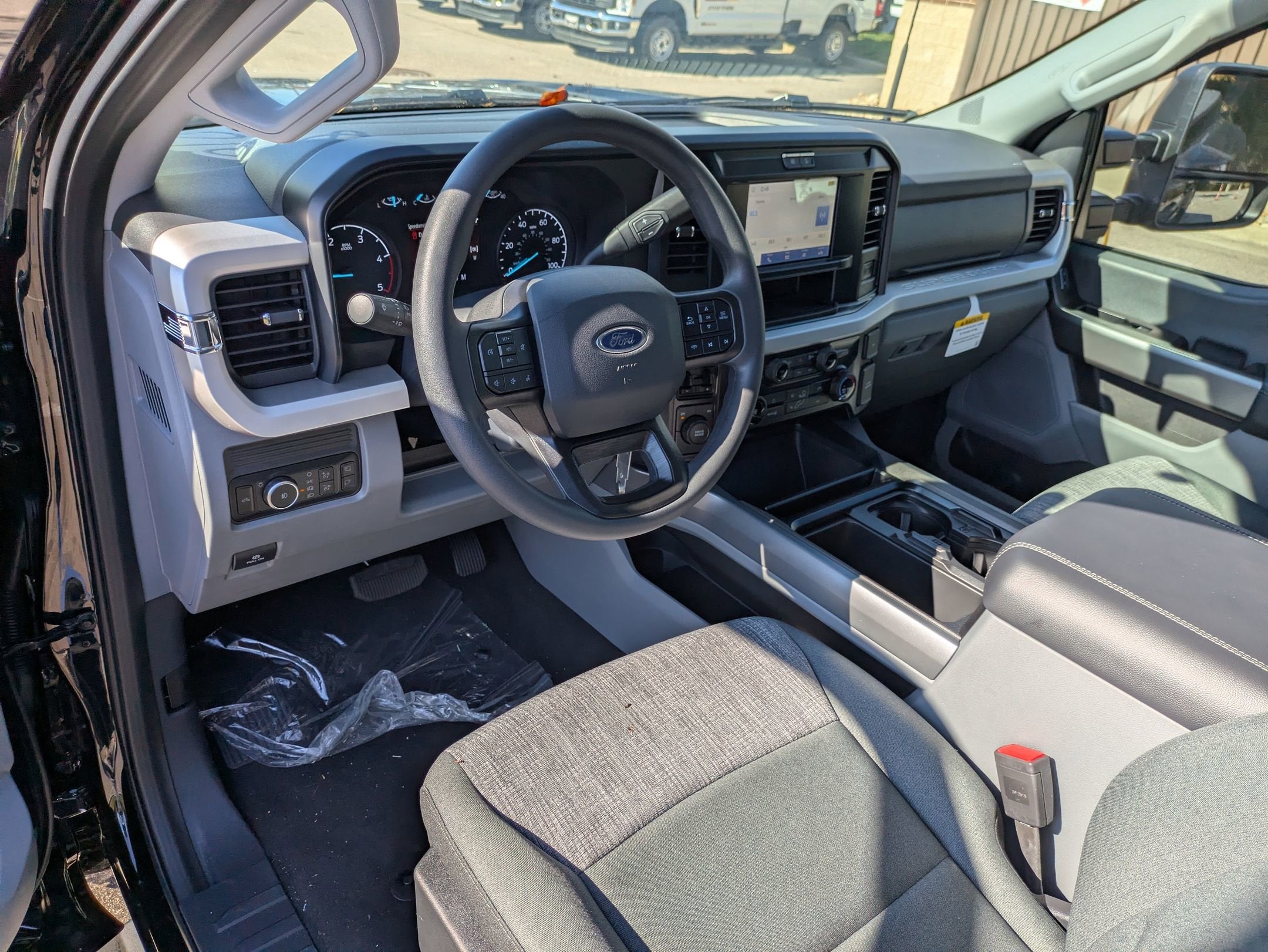 2026 Ford Super Duty F-350 DRW XLT