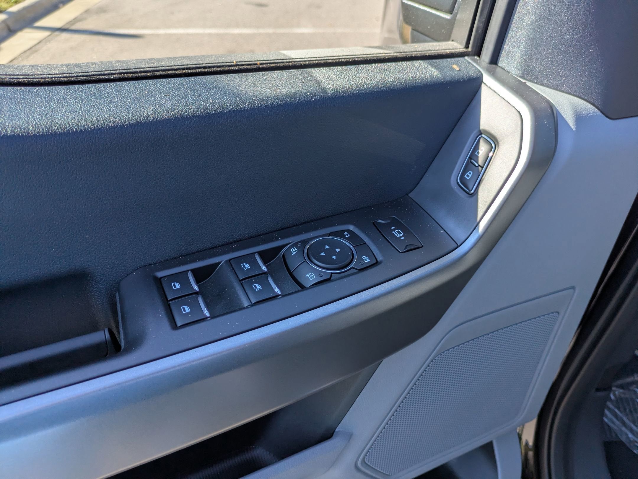 2026 Ford Super Duty F-350 DRW XLT