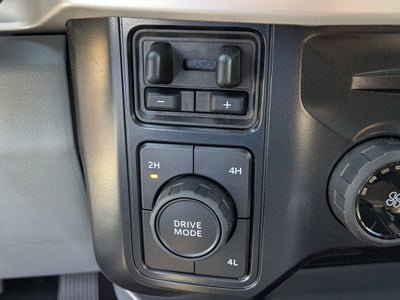 2026 Ford Super Duty F-350 DRW XLT