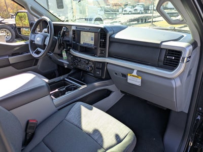2026 Ford Super Duty F-350 DRW XLT