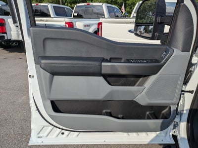 2026 Ford Super Duty F-350 DRW XLT