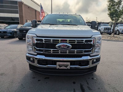 2026 Ford Super Duty F-350 DRW XLT