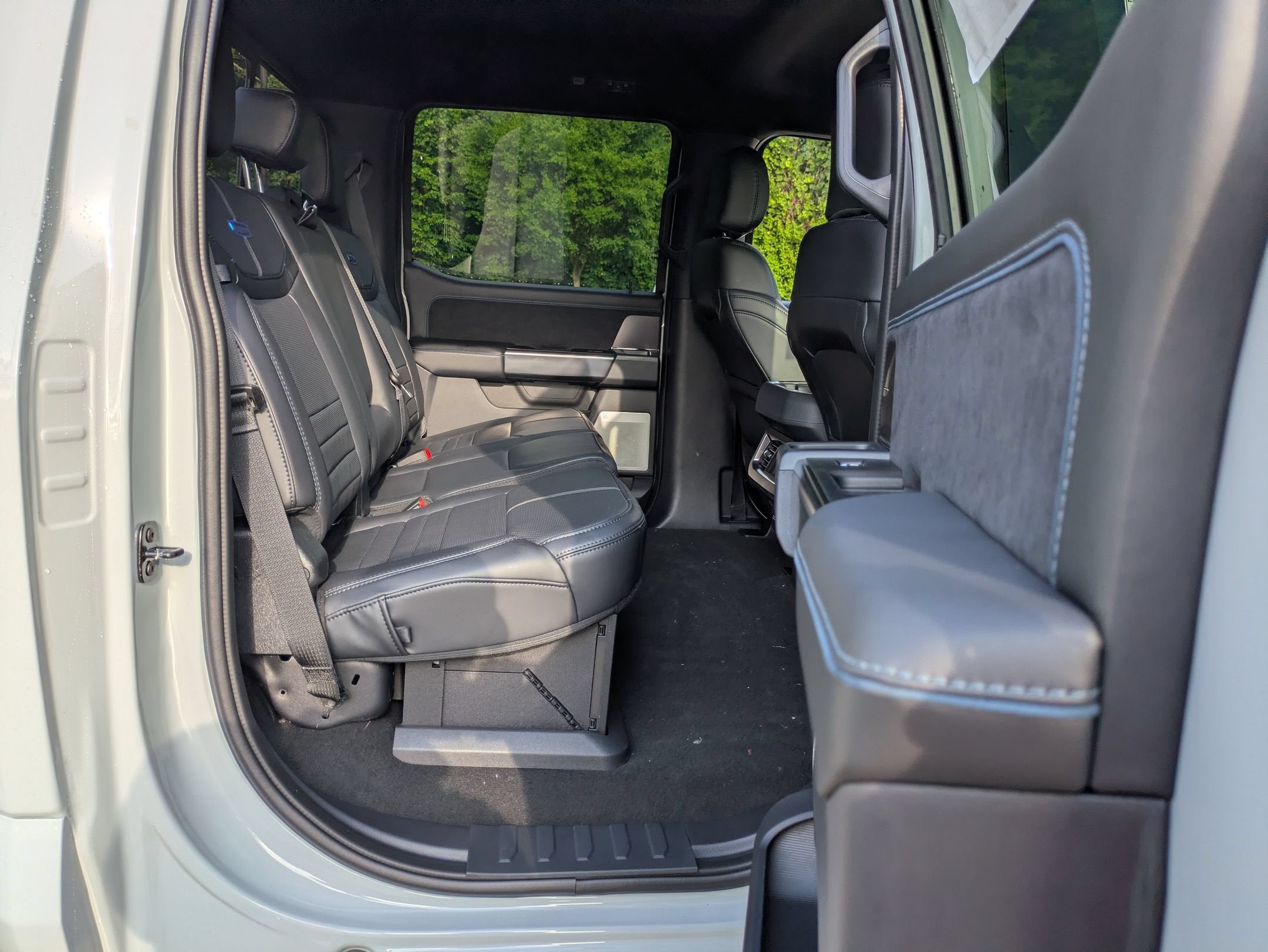 2026 Ford Super Duty F-450 DRW Platinum