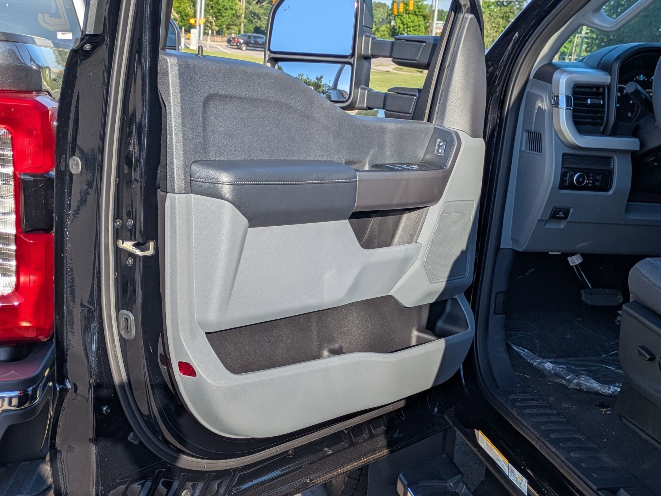 2026 Ford Super Duty F-450 DRW XLT