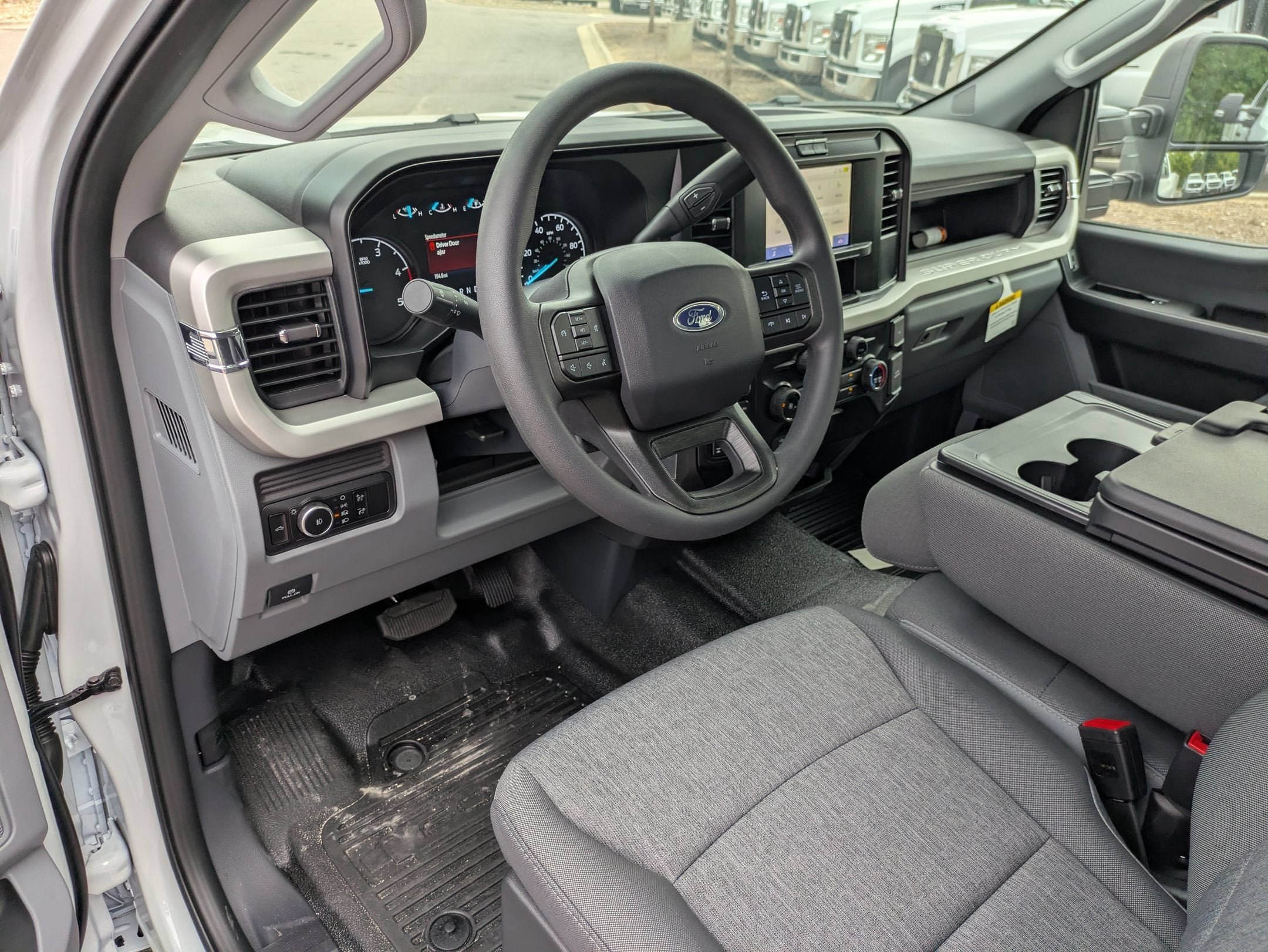 2026 Ford Super Duty F-350 SRW XL