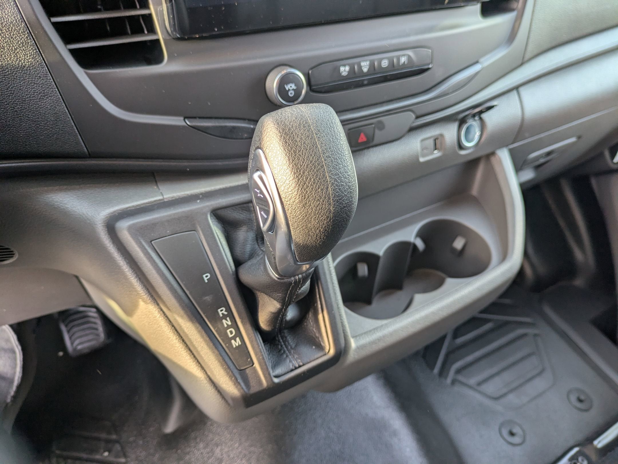 2026 Ford Transit Cargo Van Base