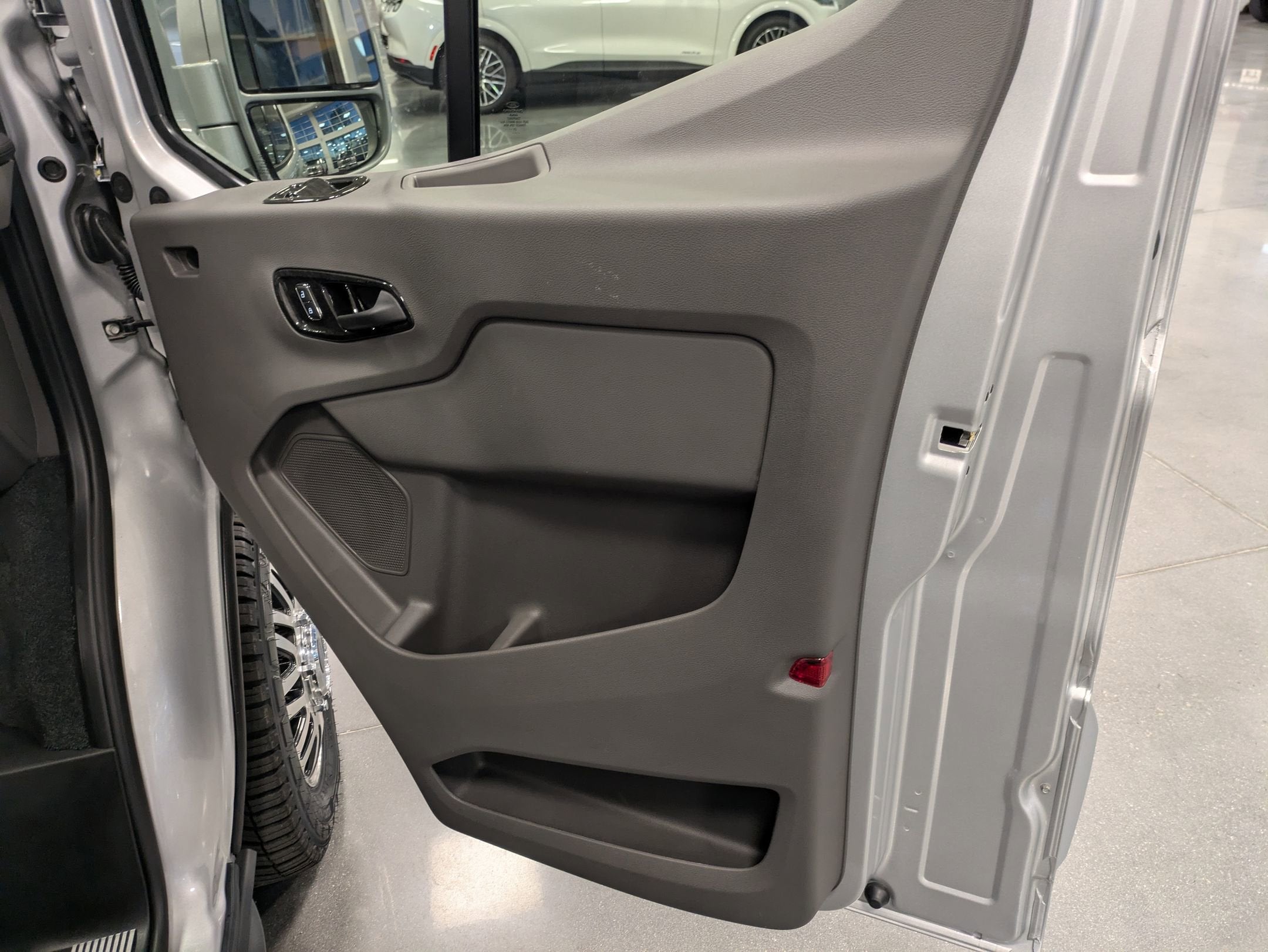 2026 Ford Transit Explorer Conversion 9 Passenger T-250 148" Med Rf 9150 GVWR AWD