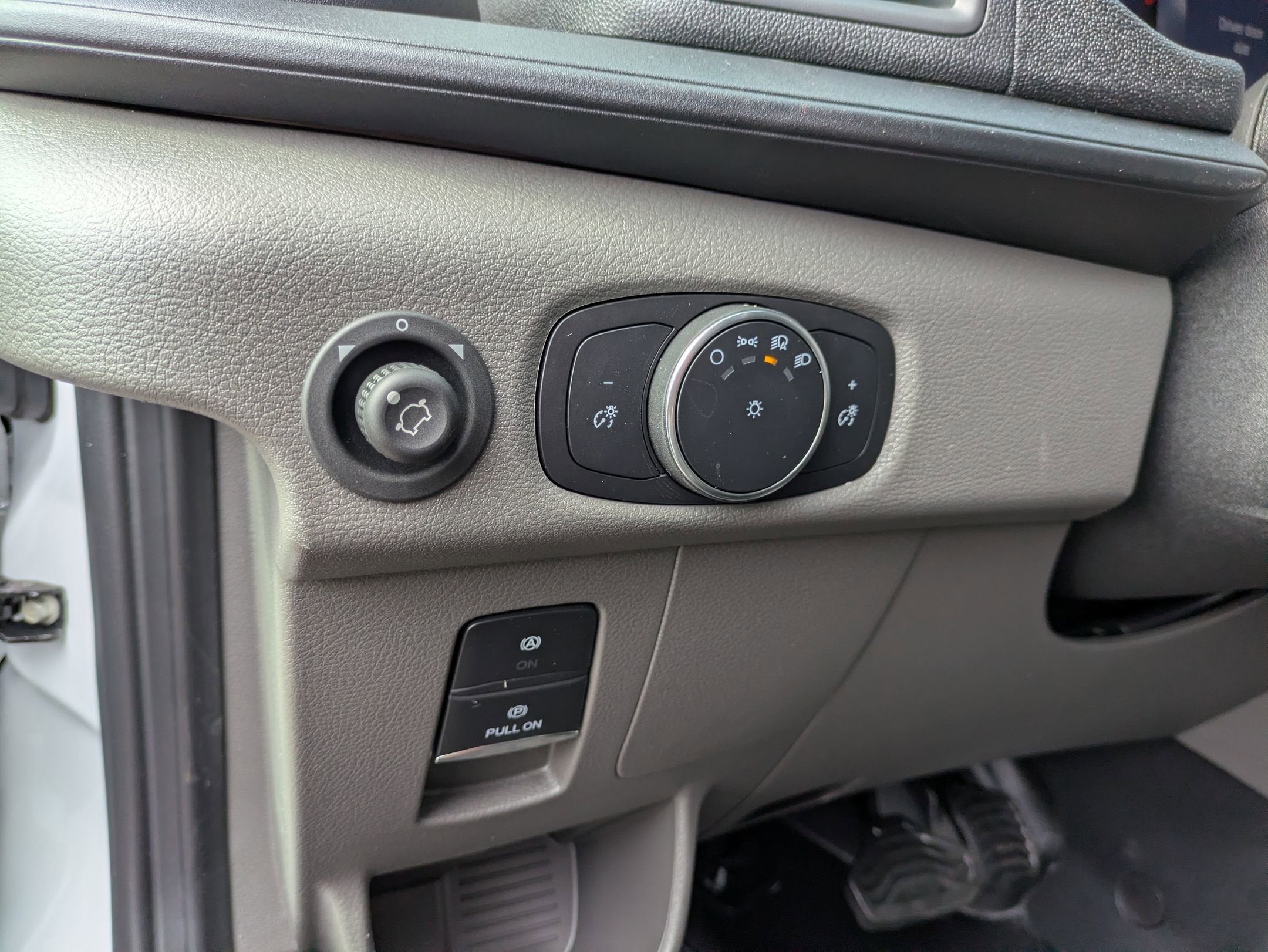 2026 Ford Transit Cargo Van Base