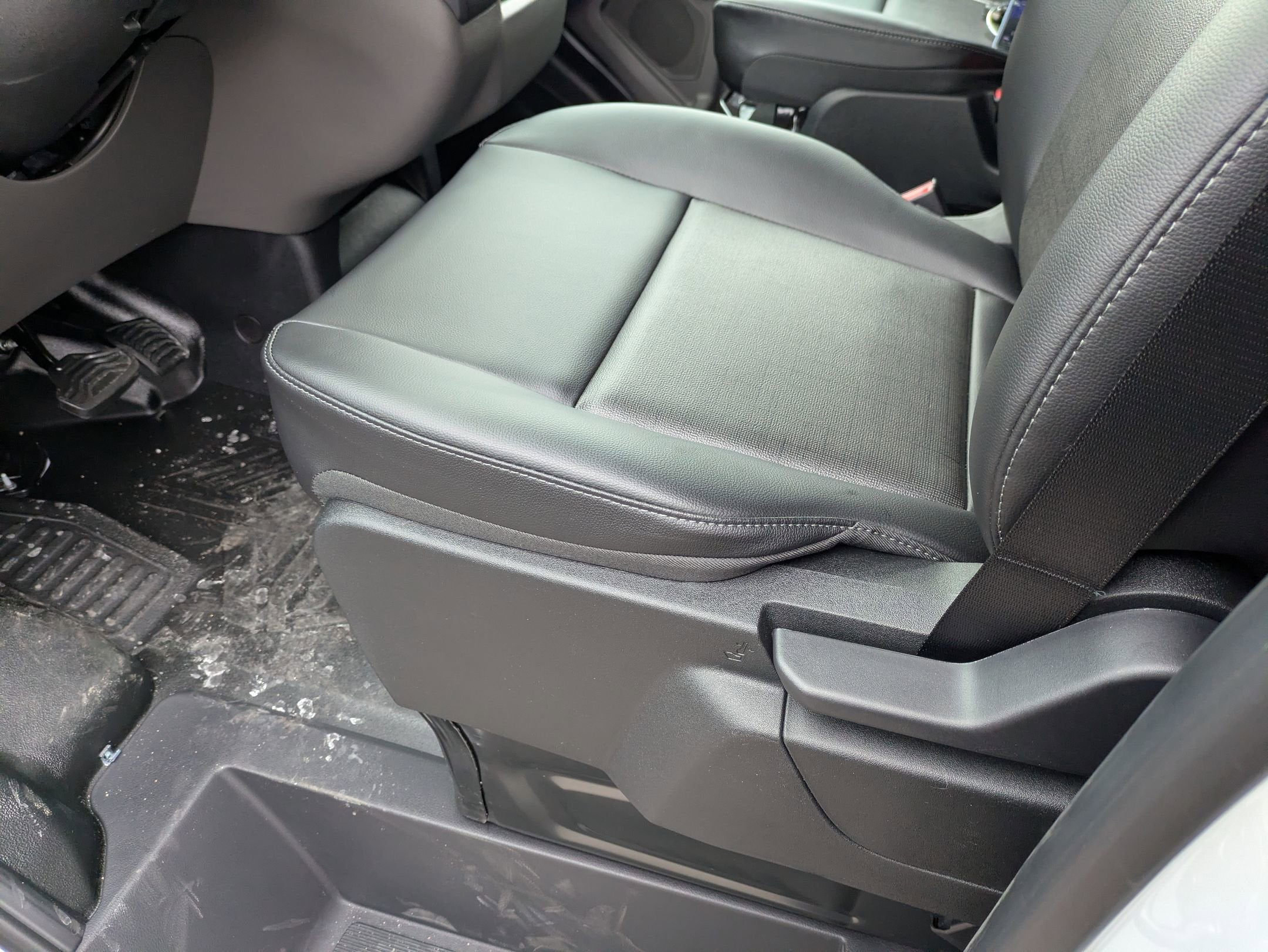 2026 Ford Transit Cargo Van Base