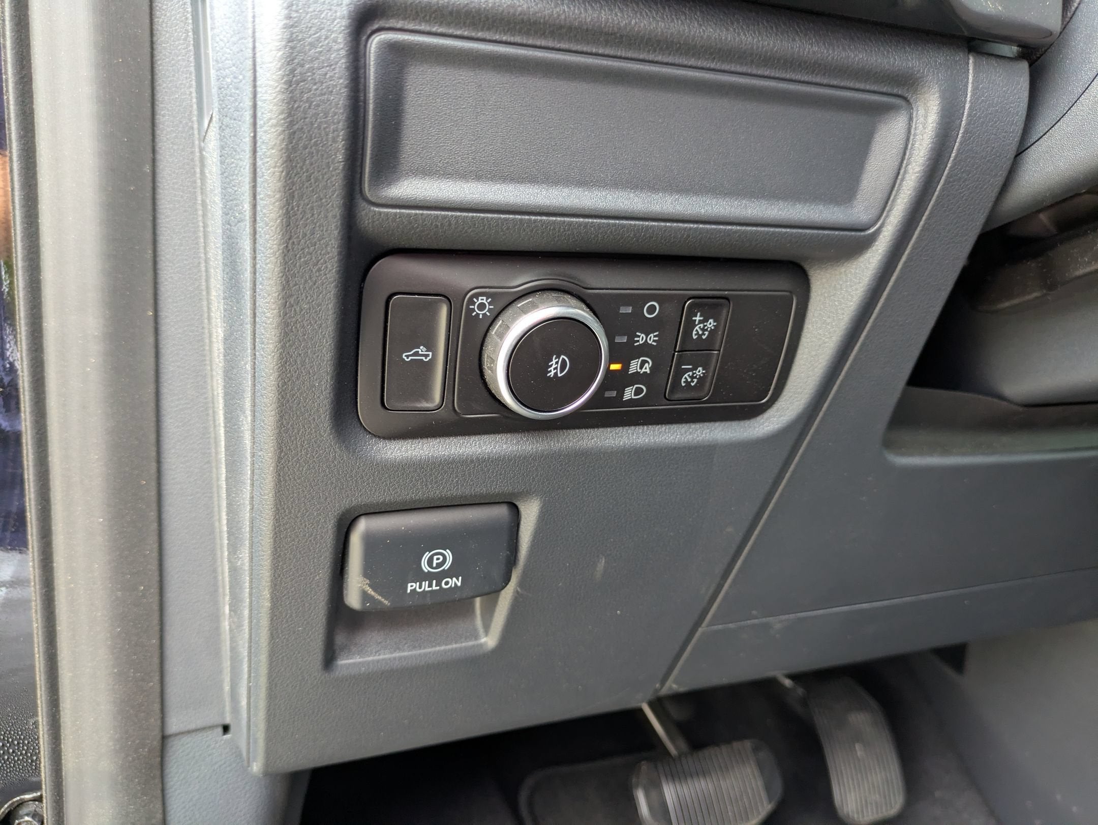 2026 Ford F-150 STX - Crossroads Courtesy Demo