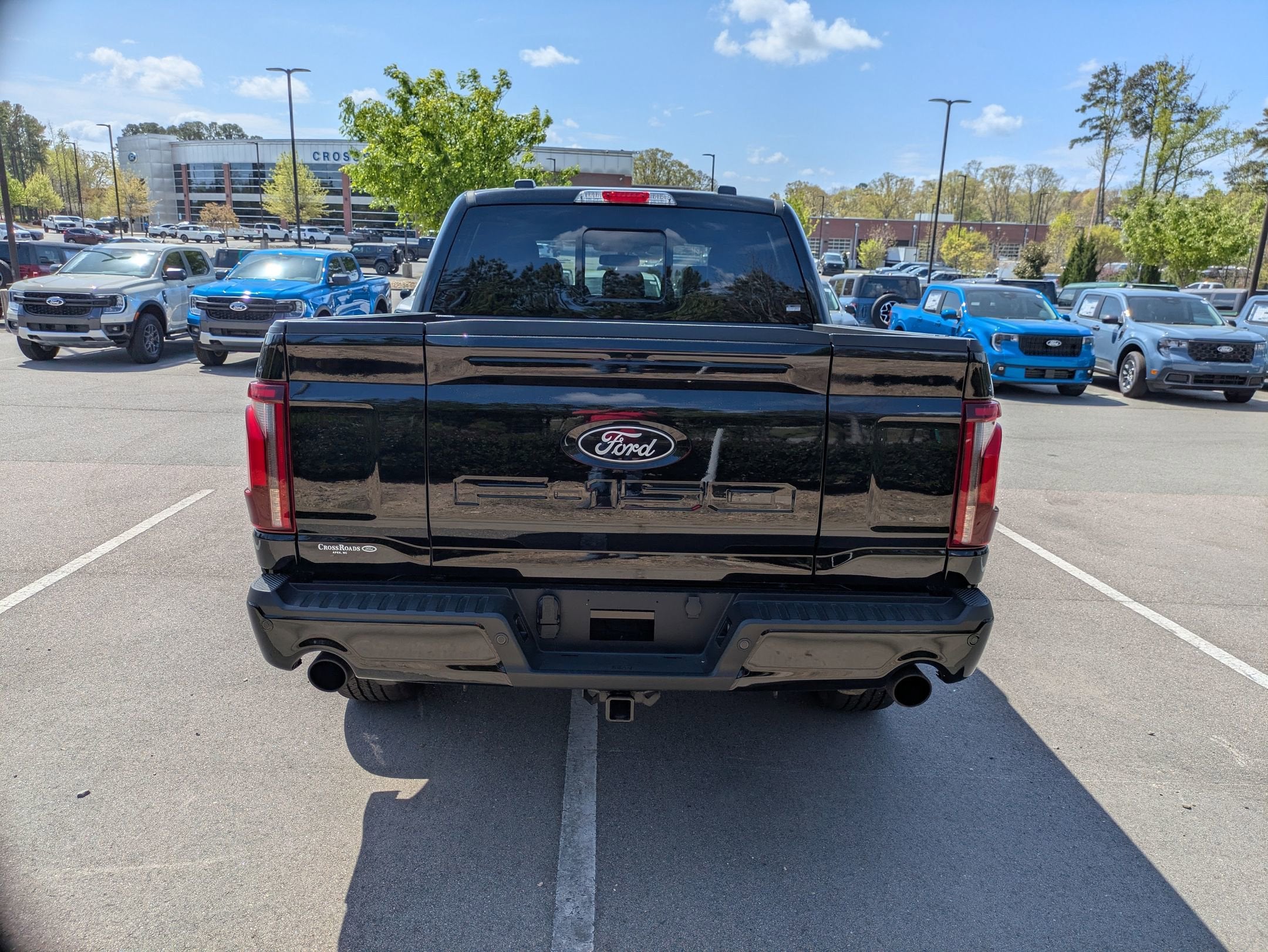 2026 Ford F-150 LARIAT - Crossroads Courtesy Demo