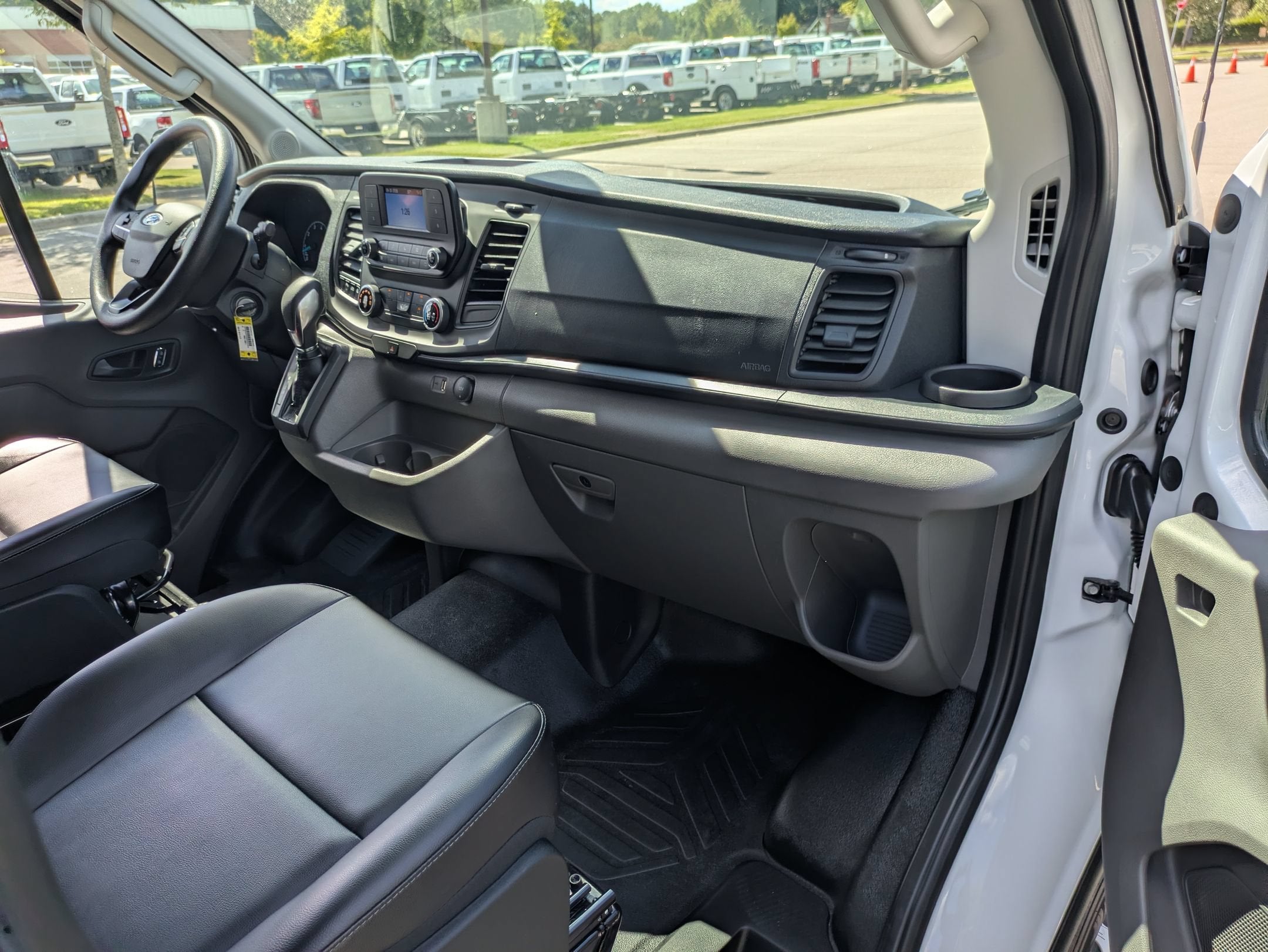 2025 Ford Transit Cargo Van Base