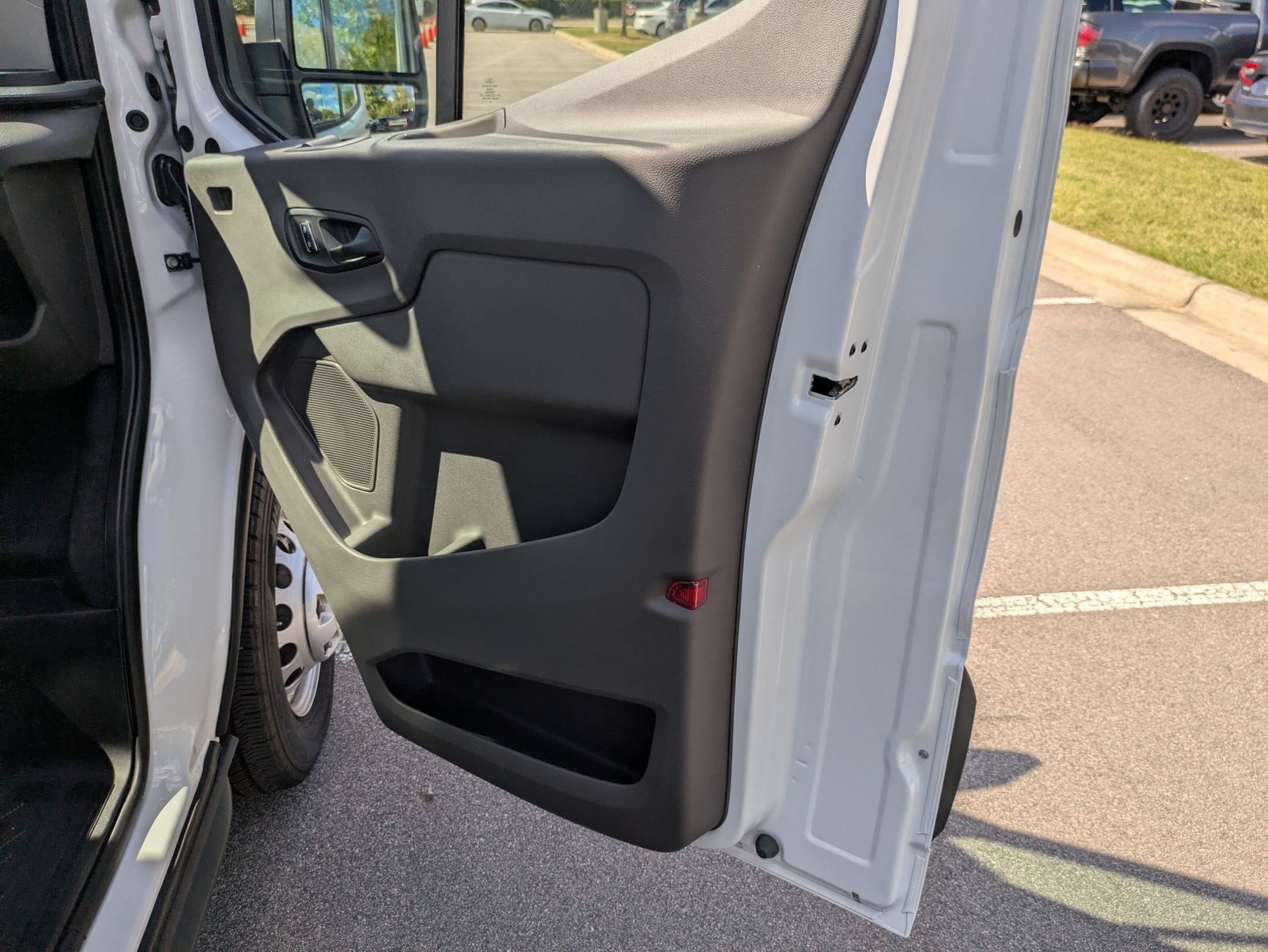 2025 Ford Transit Cargo Van Base