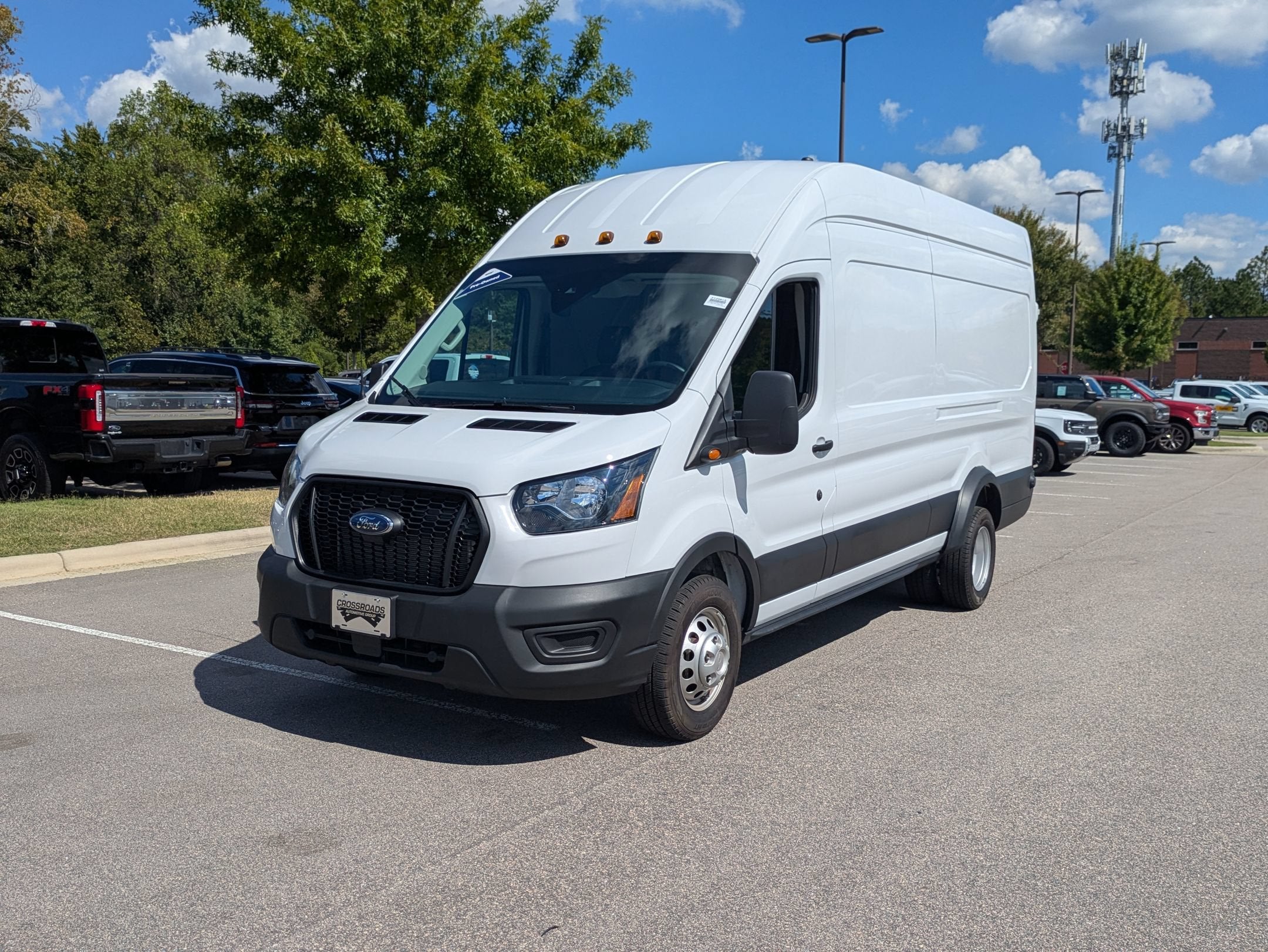 2025 Ford Transit Cargo Van Base