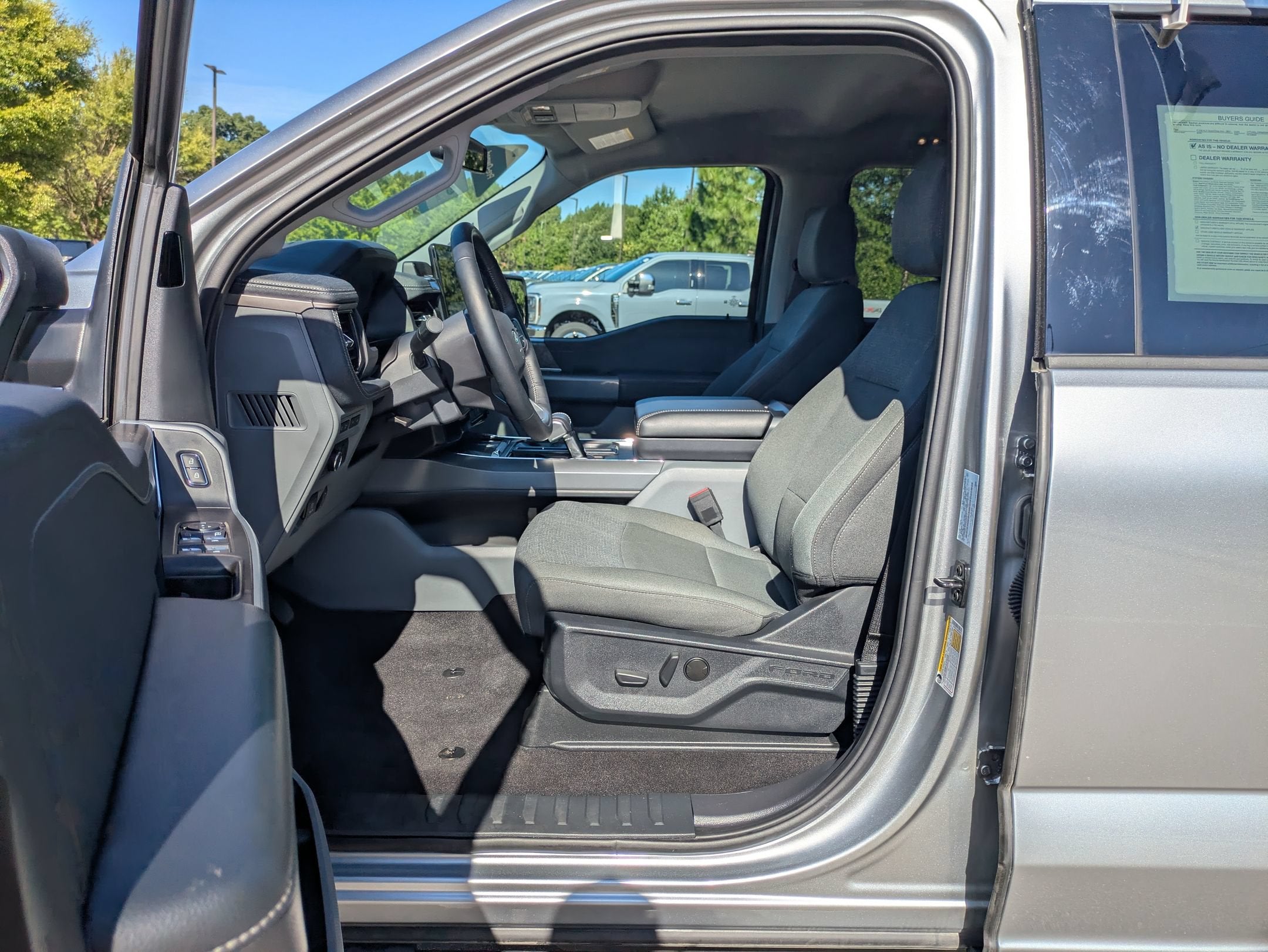 2024 Ford F-150 Lightning Flash