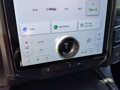 2024 Ford F-150 Lightning Flash
