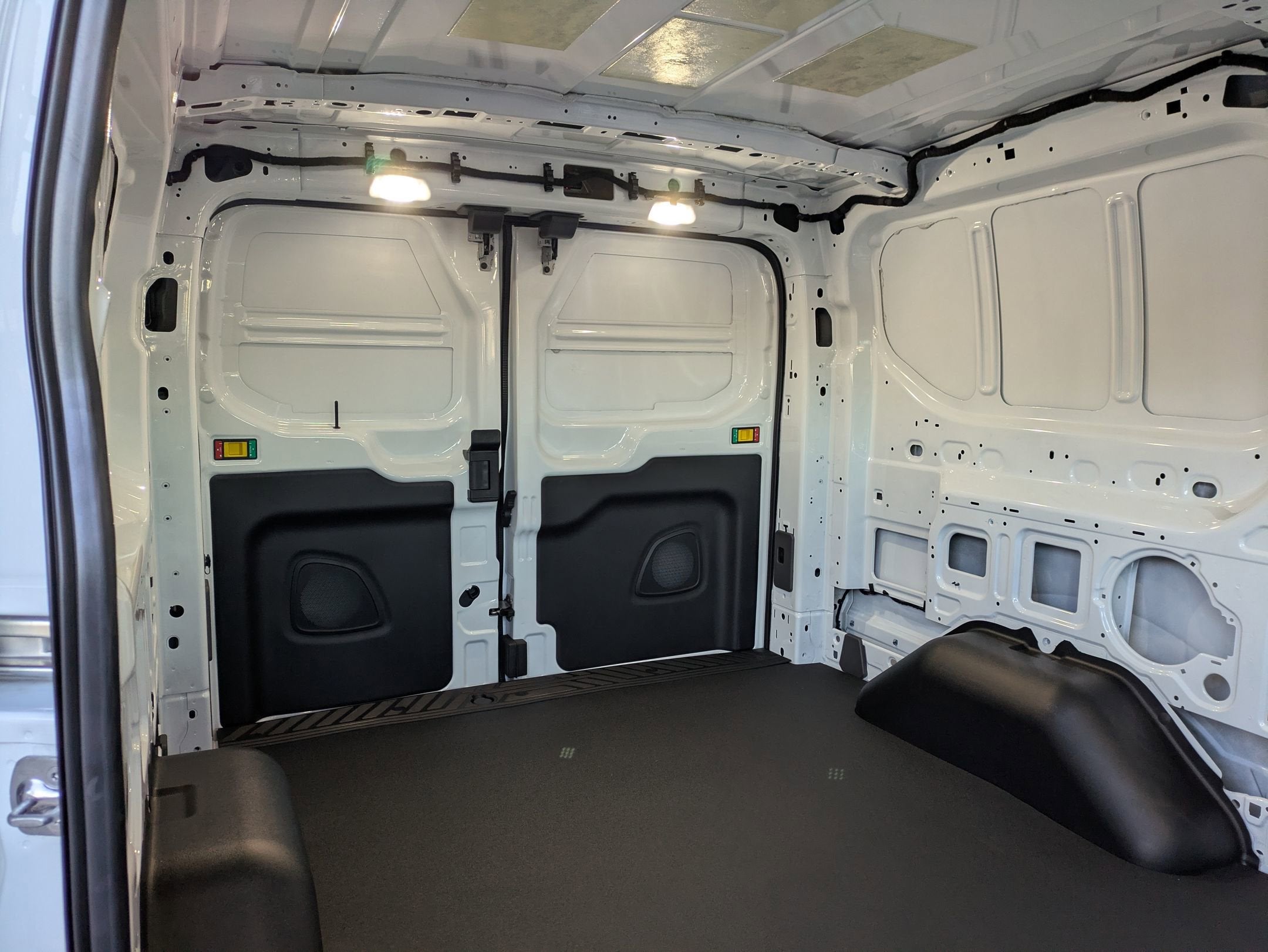 2026 Ford Transit Cargo Van T-150 130" Low Rf 8800 GVWR RWD