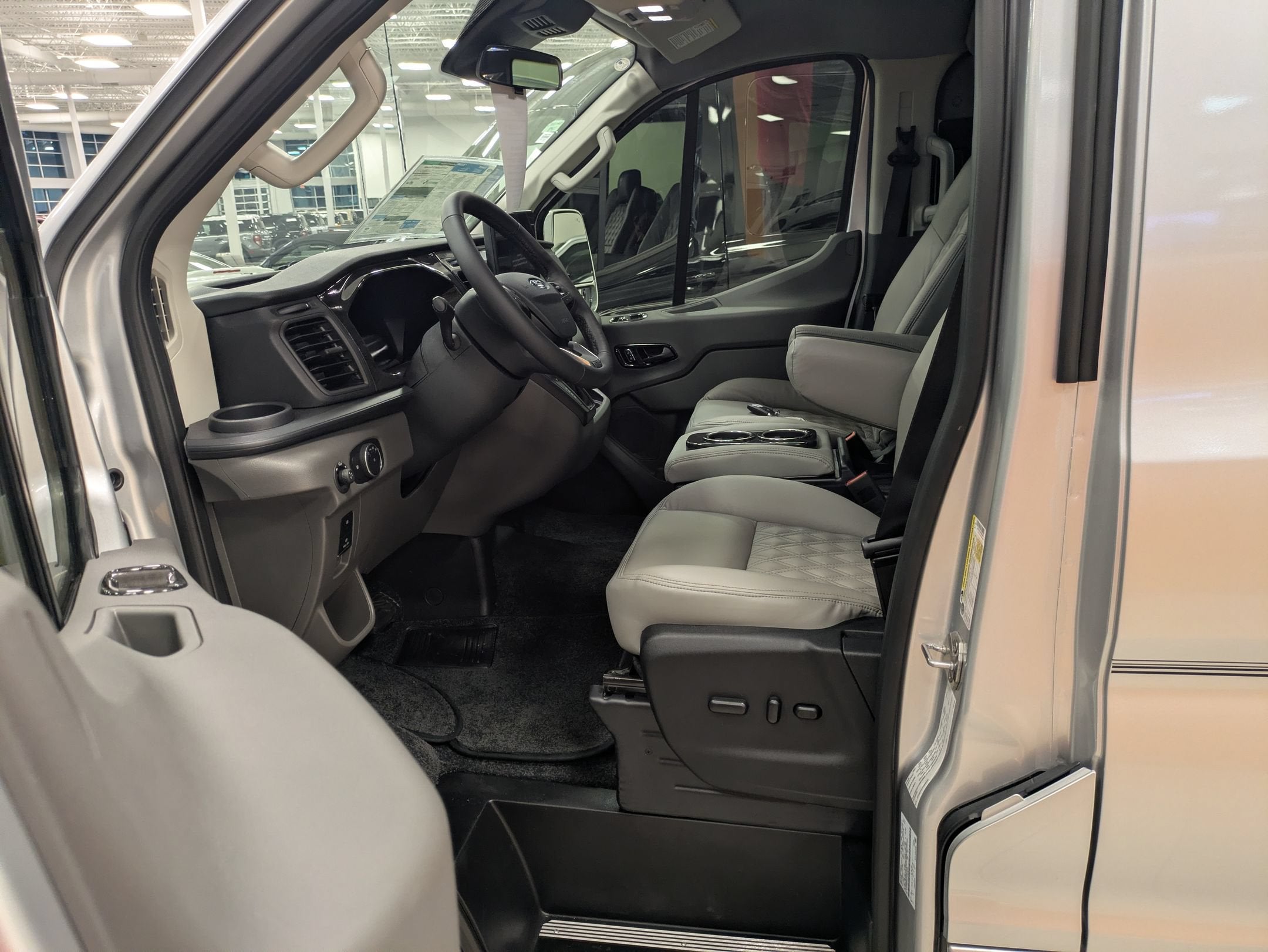 2026 Ford Transit Cargo Van Base