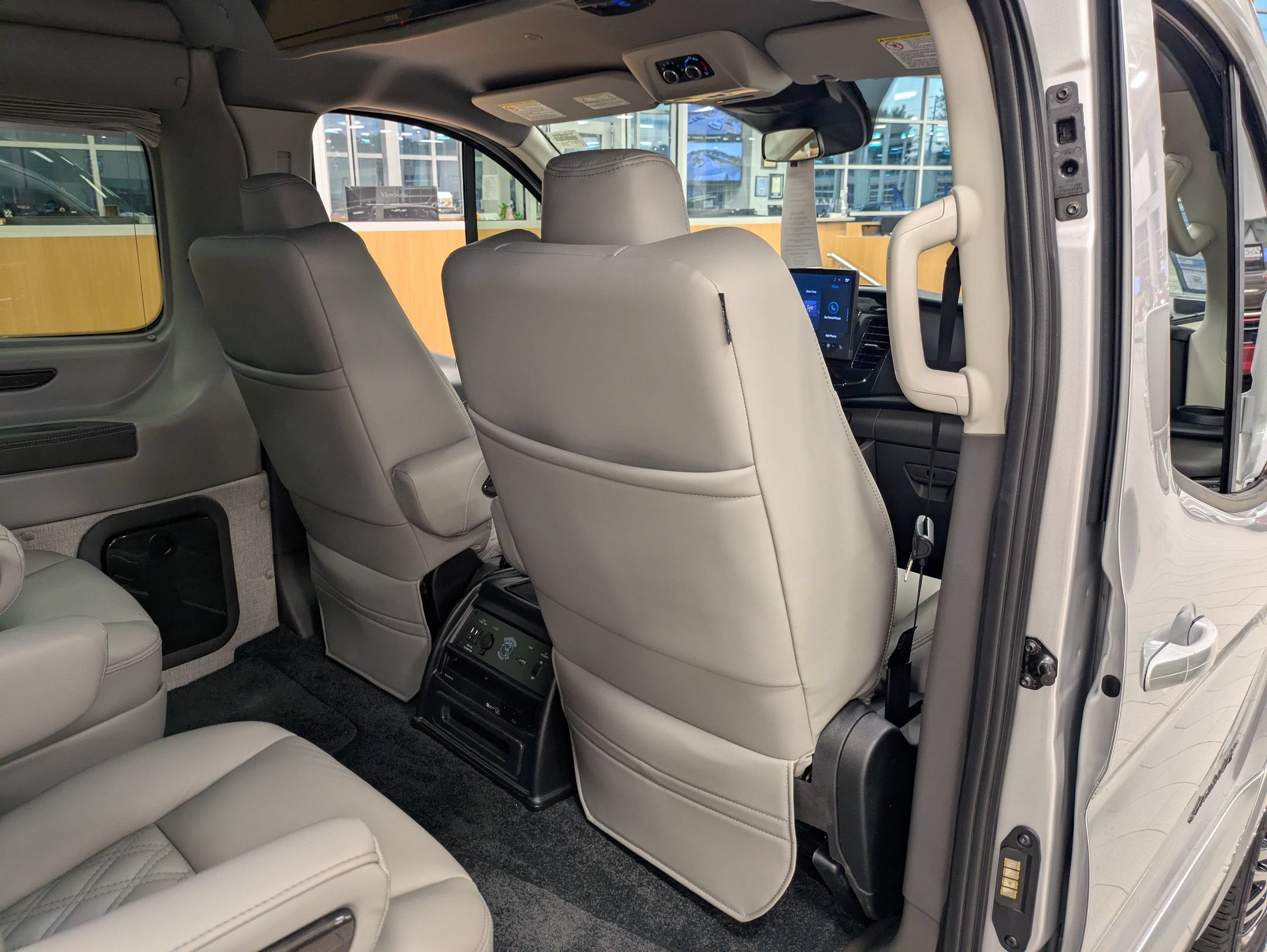 2026 Ford Transit Cargo Van Base