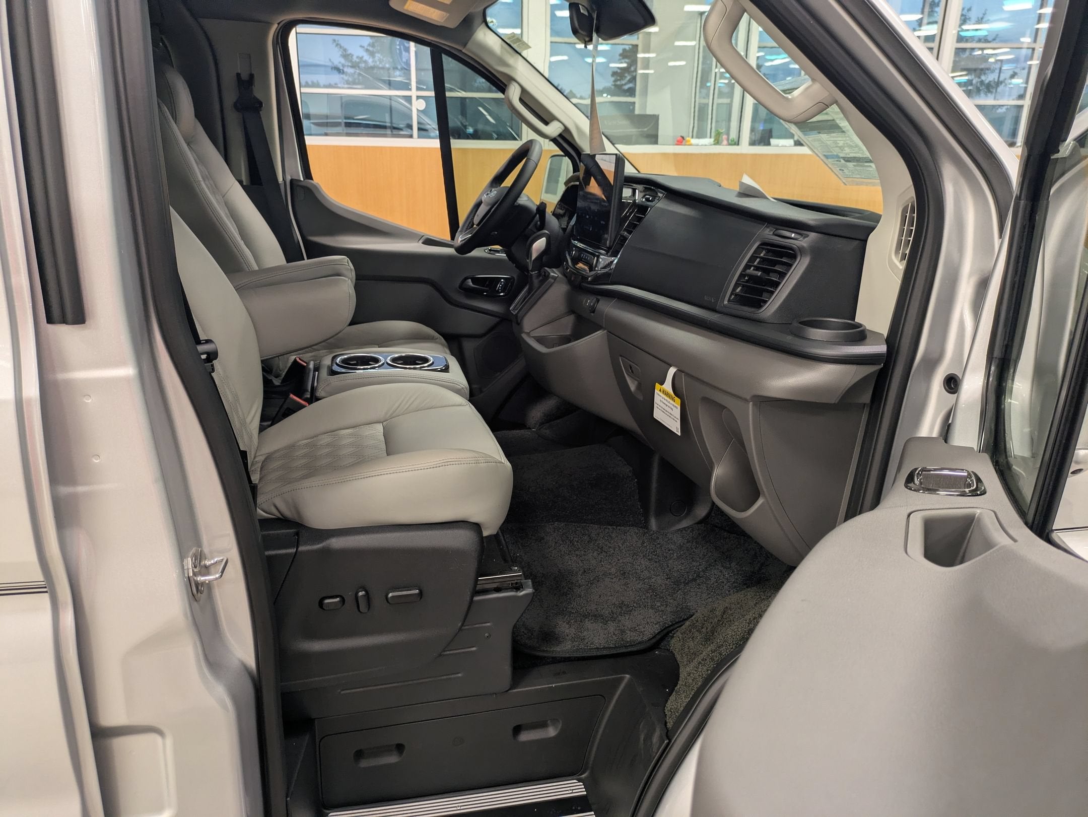 2026 Ford Transit Cargo Van Base