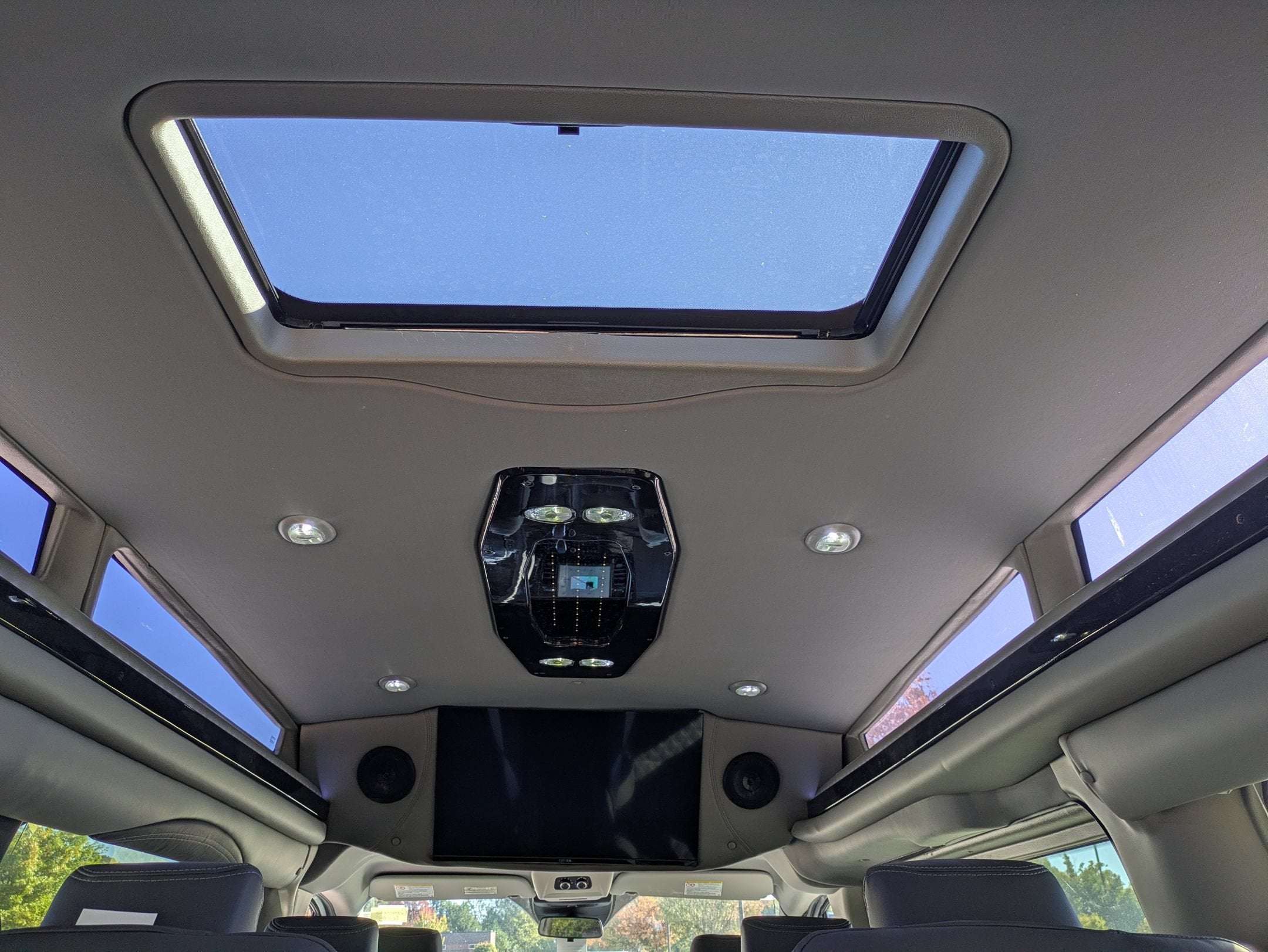2027 Ford Transit Cargo Van Base