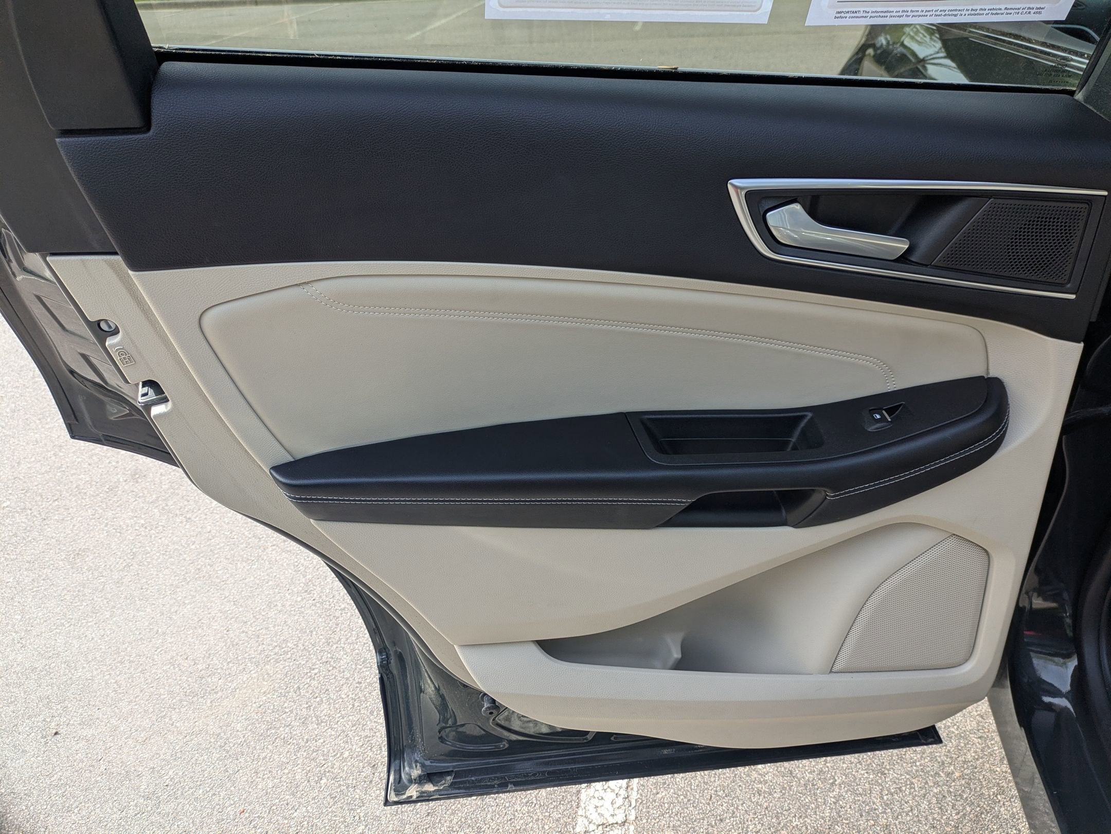 2023 Ford Edge Titanium