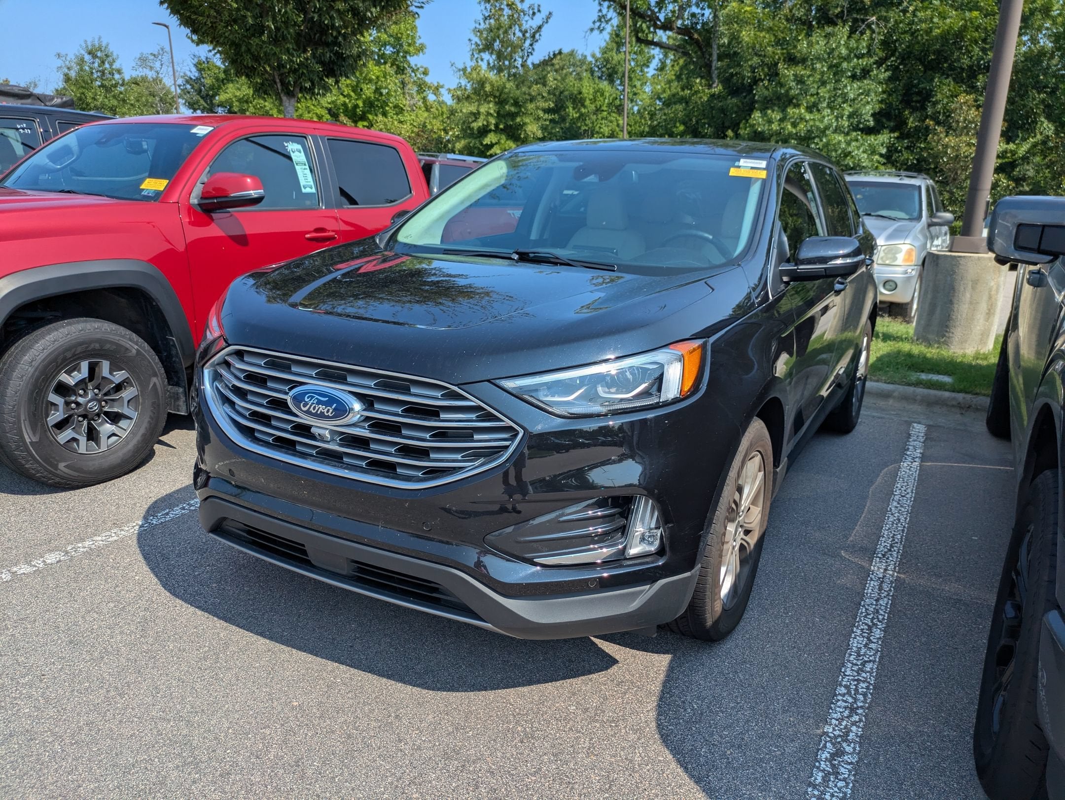 2024 Ford Edge Titanium