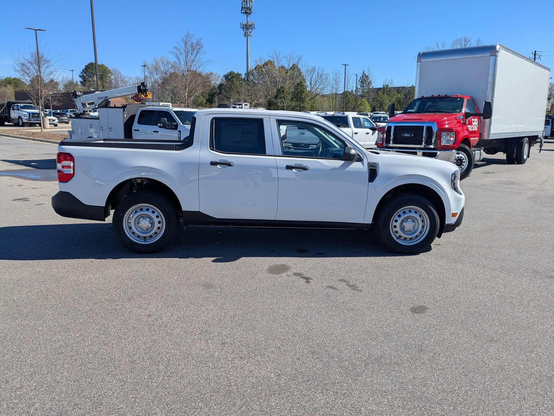 2026 Ford Maverick XL
