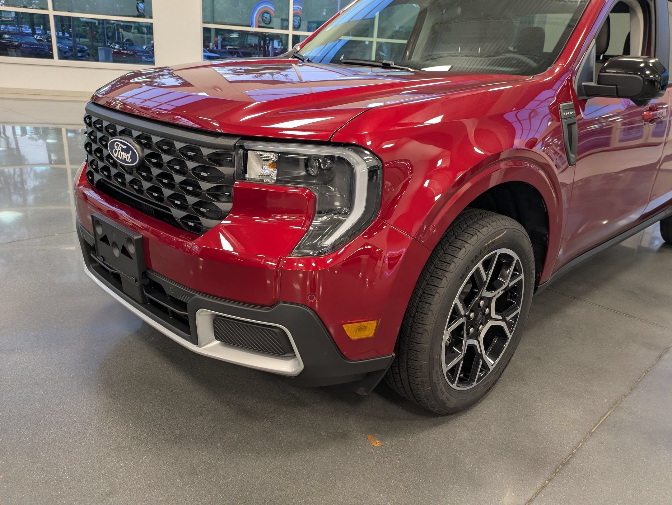2026 Ford Maverick LARIAT