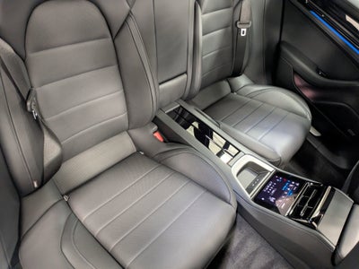 2024 Porsche Panamera 4