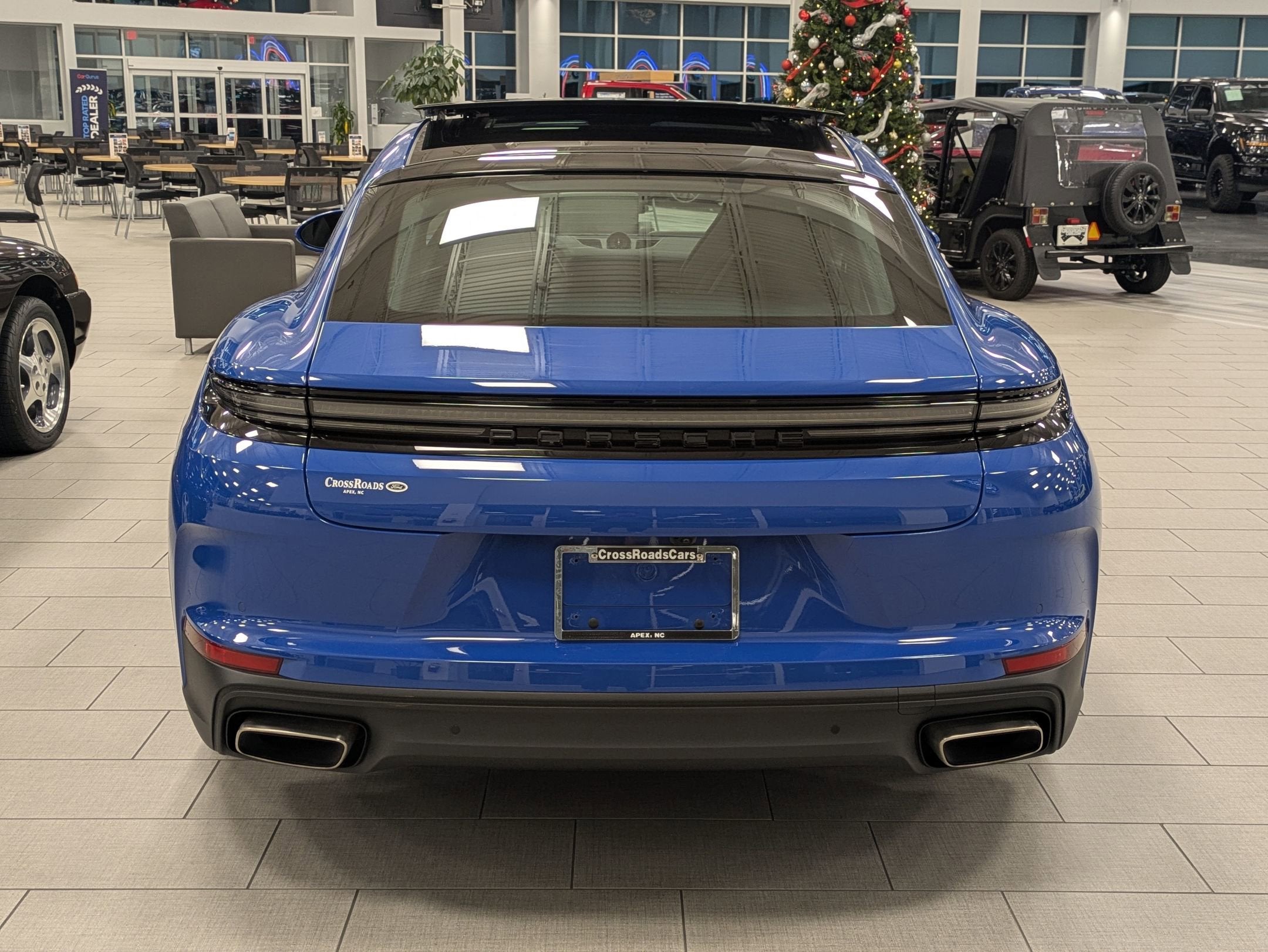 2024 Porsche Panamera 4