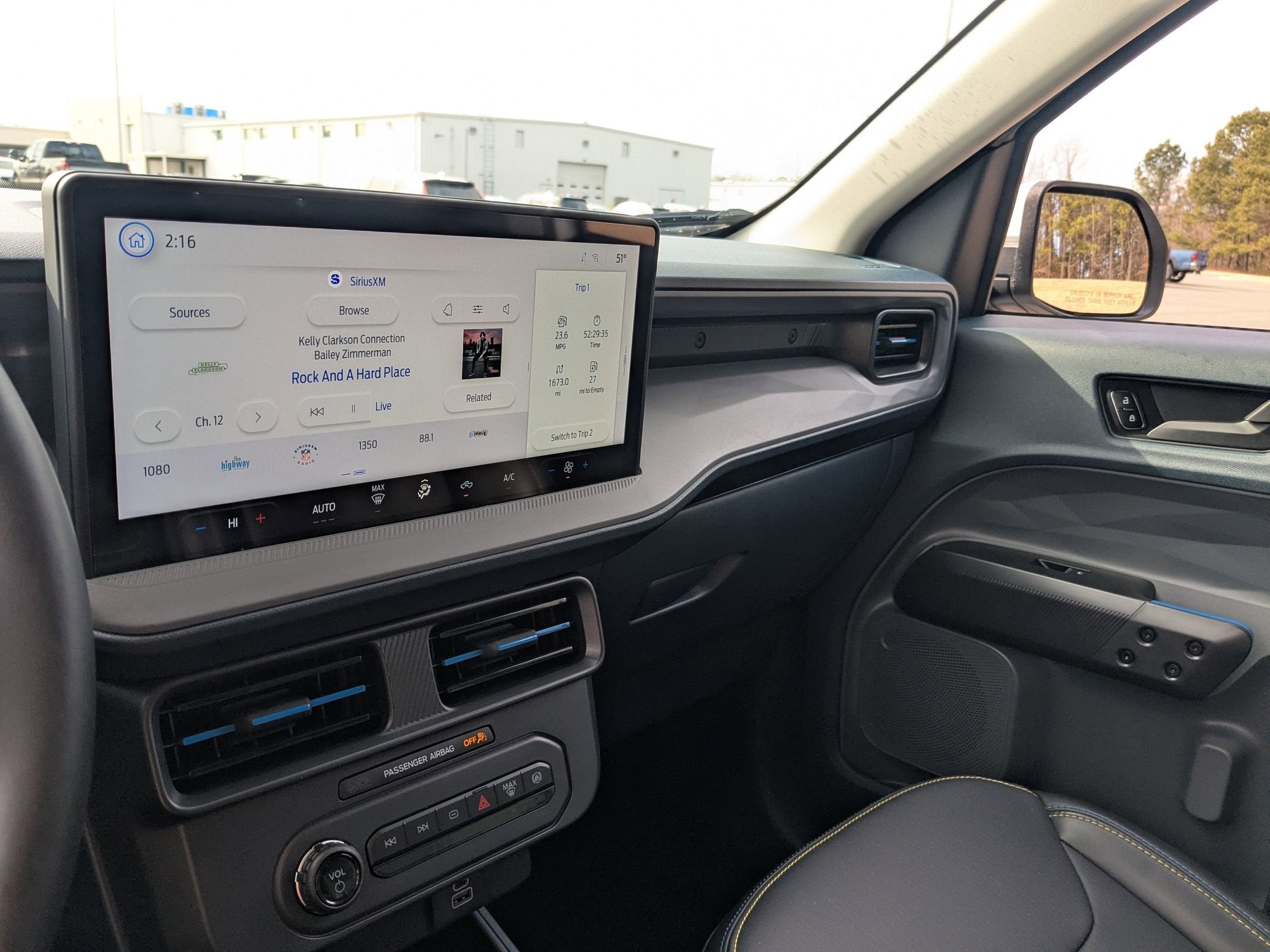 2025 Ford Maverick Lobo Standard