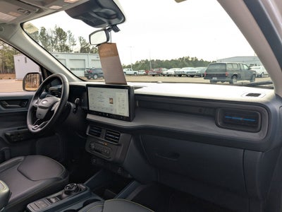 2025 Ford Maverick Lobo Standard