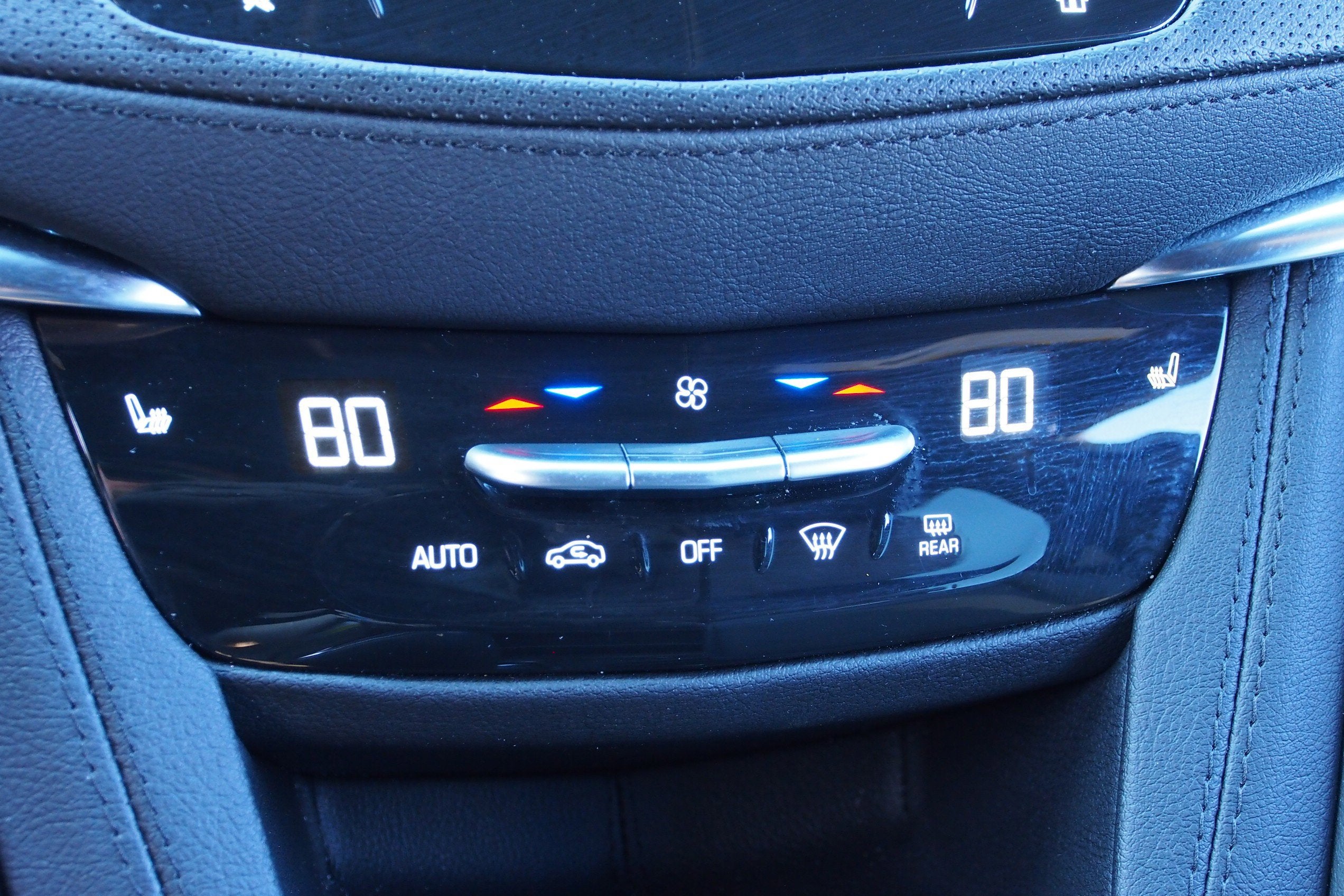 2025 Cadillac XT5 FWD Premium Luxury