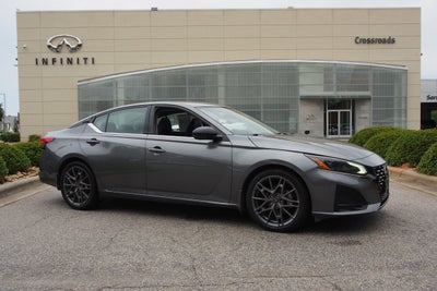 2023 Nissan Altima 2.0 SR